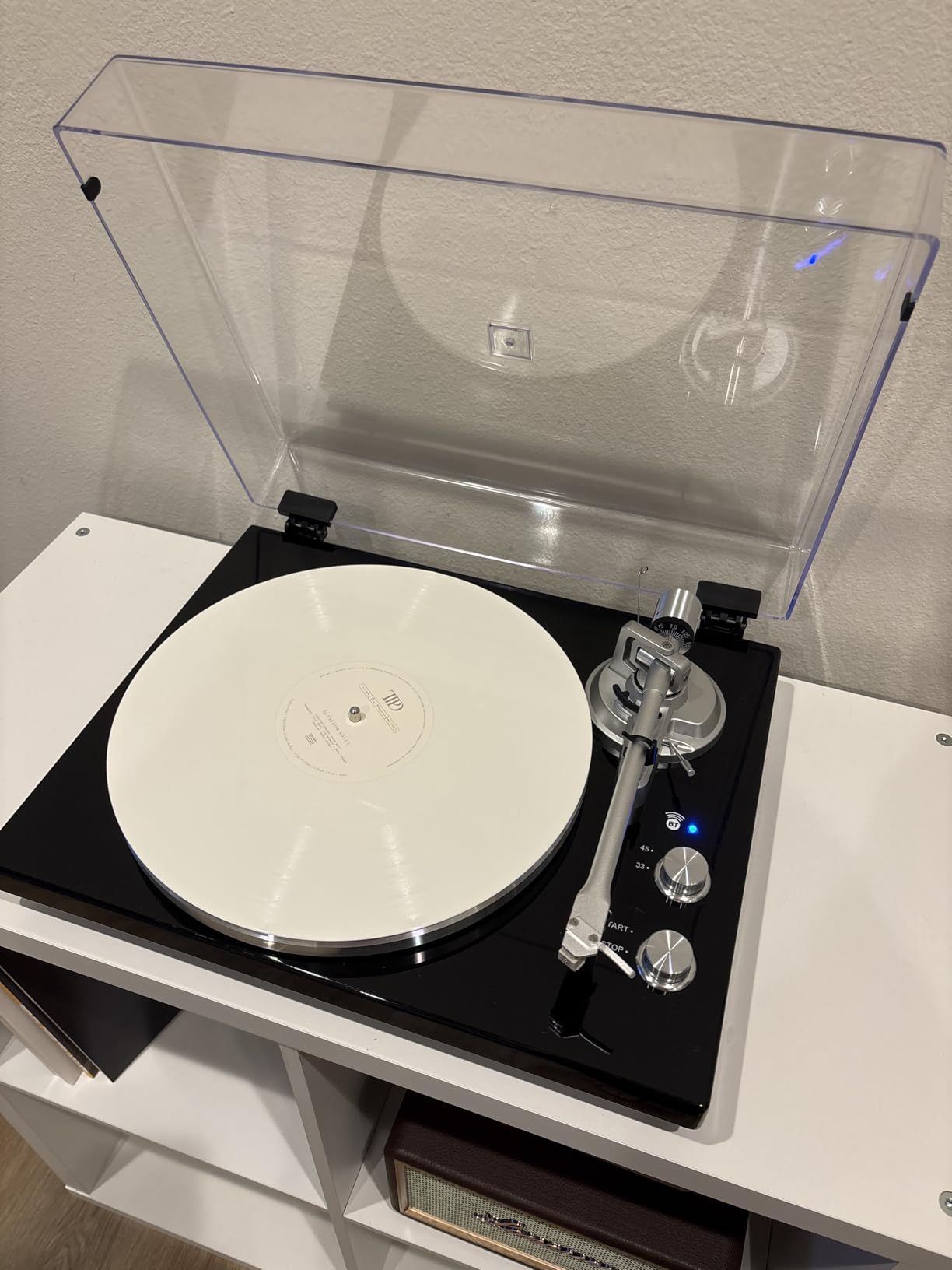 Belt Drive Turntable for Vinyl Record Player,Work with Bluetooth Speakers or Active Speaker,Built-in Phono Pre-amp,USB Digital Output,Magnetic Cartridge, 33/45 RPM,High-Gloss Wood Design - Customer Photo 1
