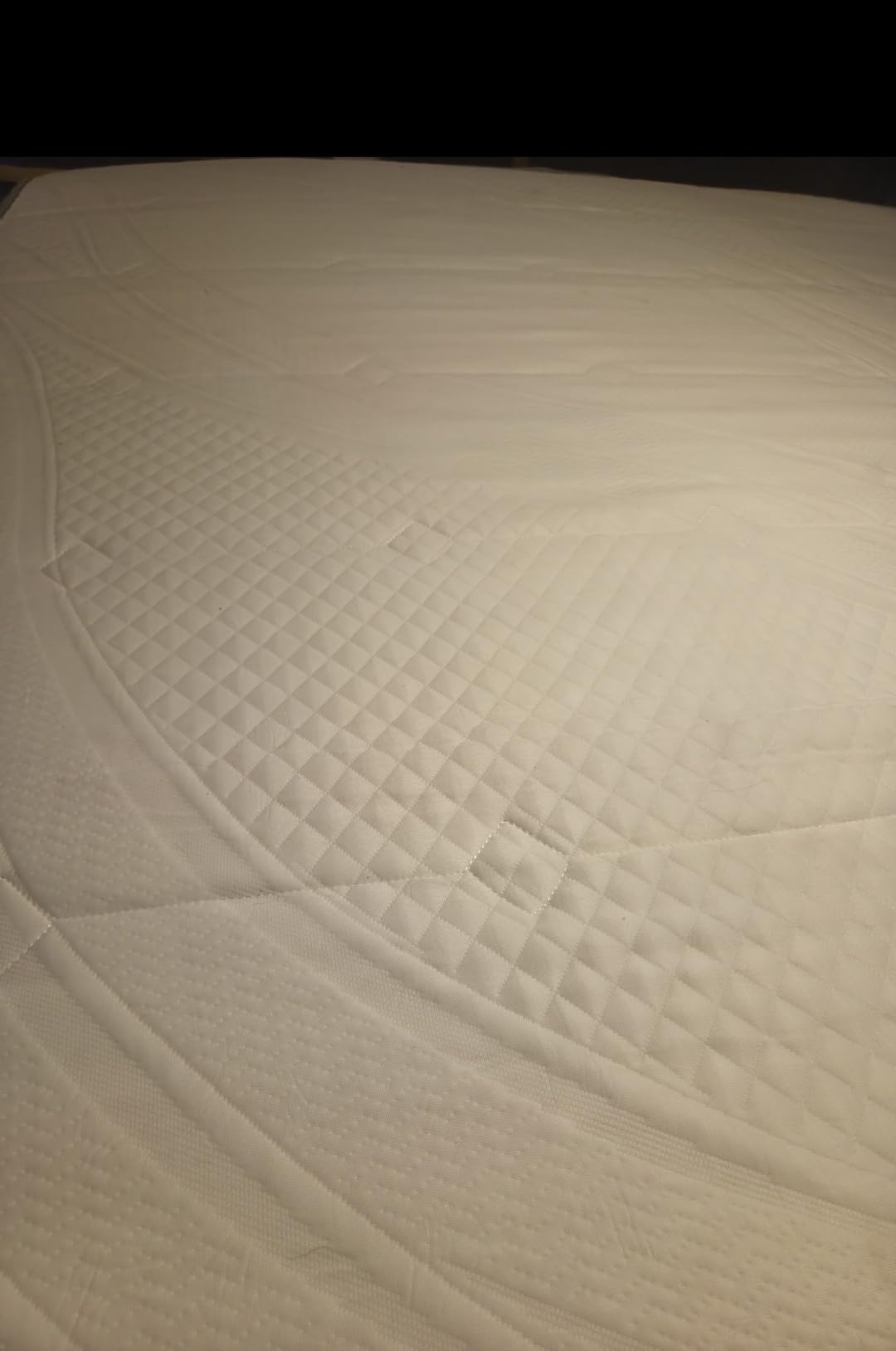 Novilla 12 Inch Queen Mattress, Queen Size Hybrid Mattress with Cooling Gel Memory Foam, Pocketed Coils & Cool-Touch Nylon Cover for Motion Isolation & Edge Support CertiPUR-US Certified - Customer Photo 2