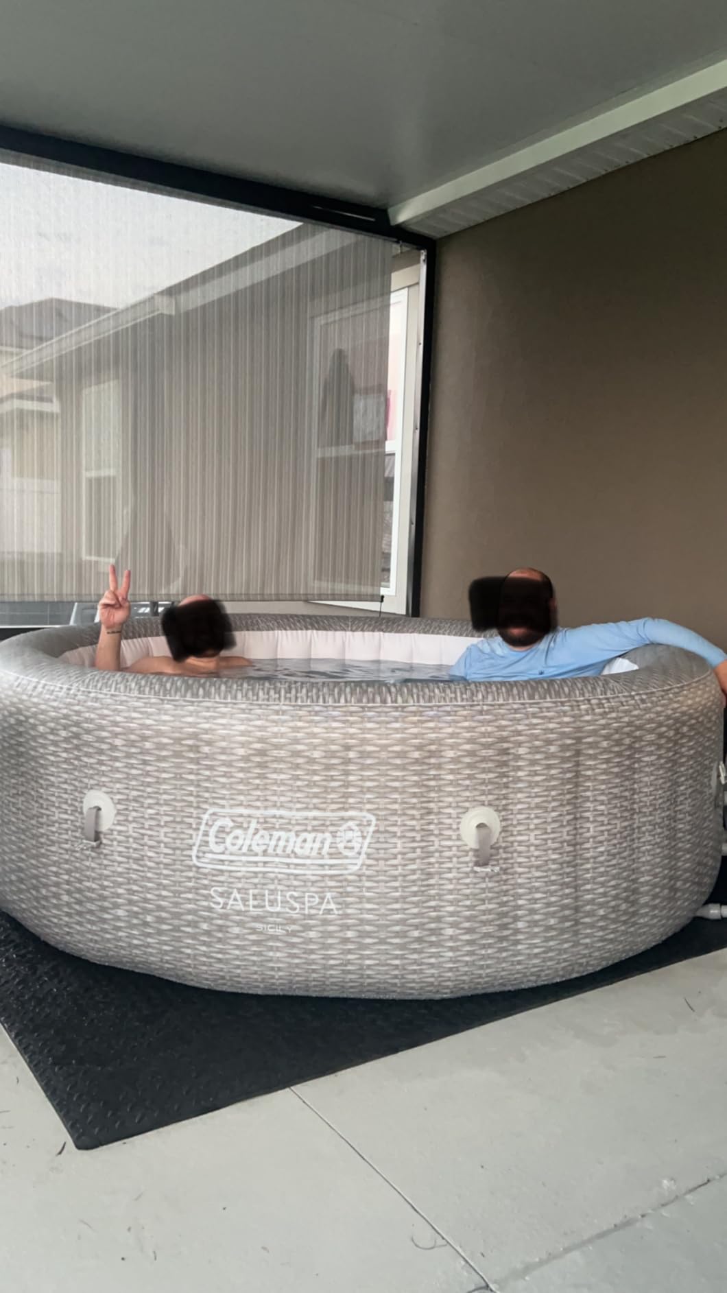 Coleman Sicily Energy-Efficient AirJet Inflatable Hot Tub 5-7 Person with App-Control customer photo 1