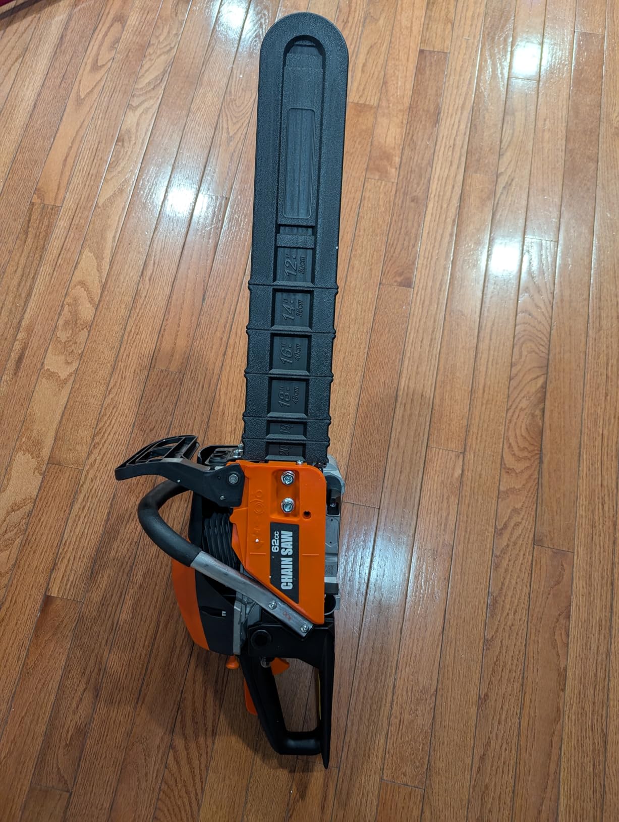 20 Inch Gas Chainsaw, 62CC Professional Chainsaw with 2-Stroke Engine, Ergonomic Non-Slip Handle & Dual Fuel Tanks for Wood Cutting, Tree Trimming, Land Clearing - Customer Photo 1