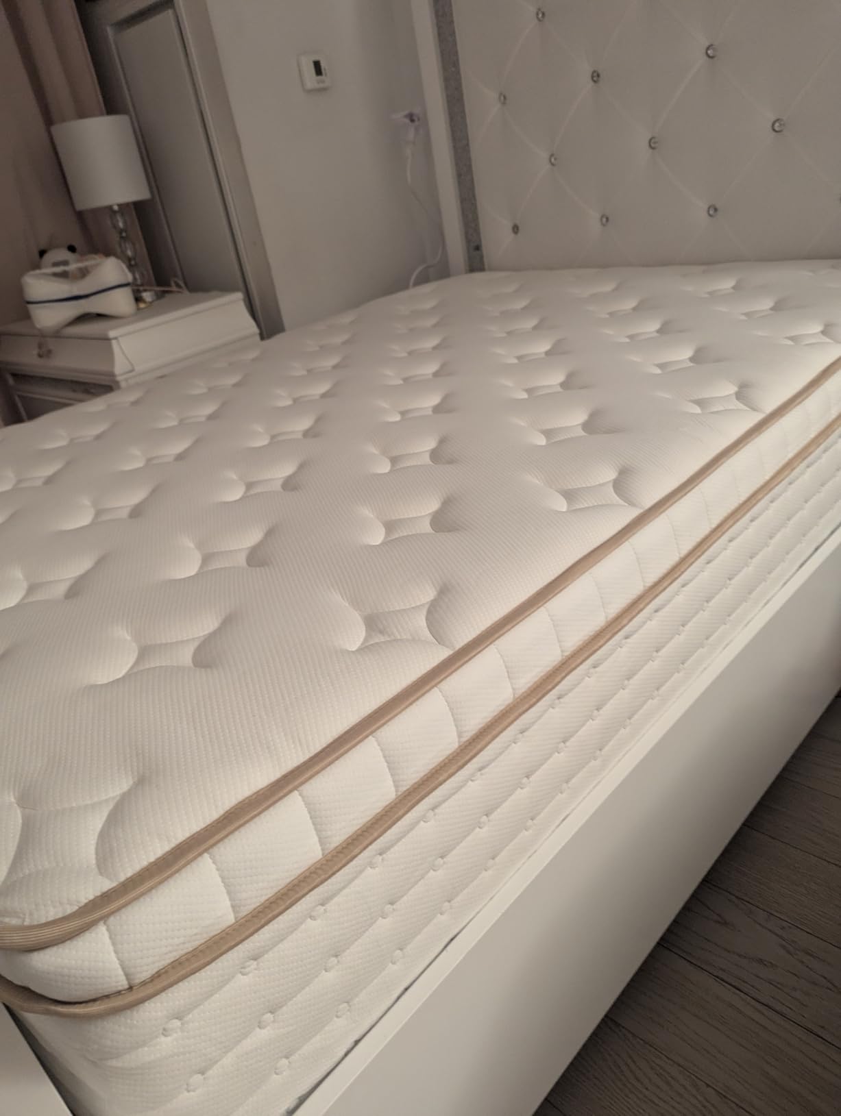 BedStory Extra Firm Mattress Queen - 12 Inch Hybrid Queen Mattress with Ultra Lumbar Support and Reinforced Edges - Back Pain Relief, Motion Isolation - CertiPUR-US, Fiberglass-Free, 365-Night Trial - Customer Photo 2
