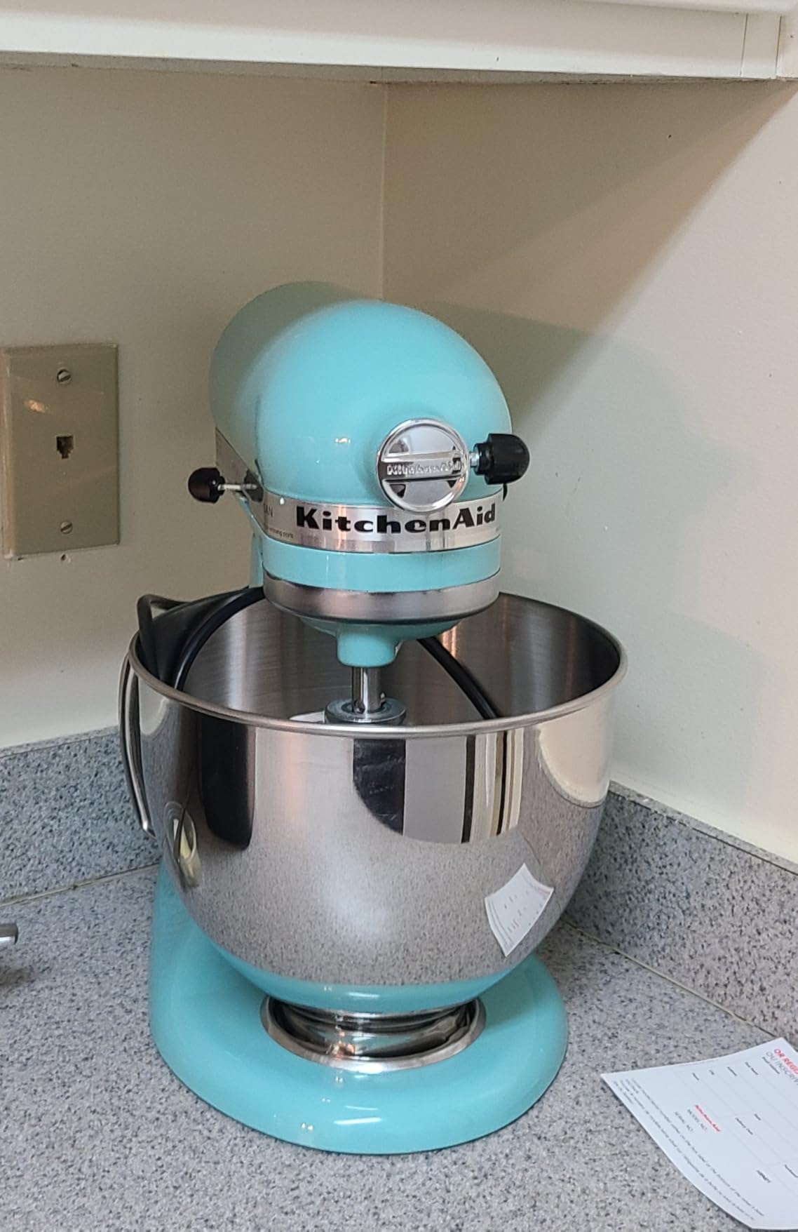 KitchenAid Artisan Series 5 Quart Tilt Head Stand Mixer with Pouring Shield KSM150PS, Contour Silver, Zinc customer photo 1