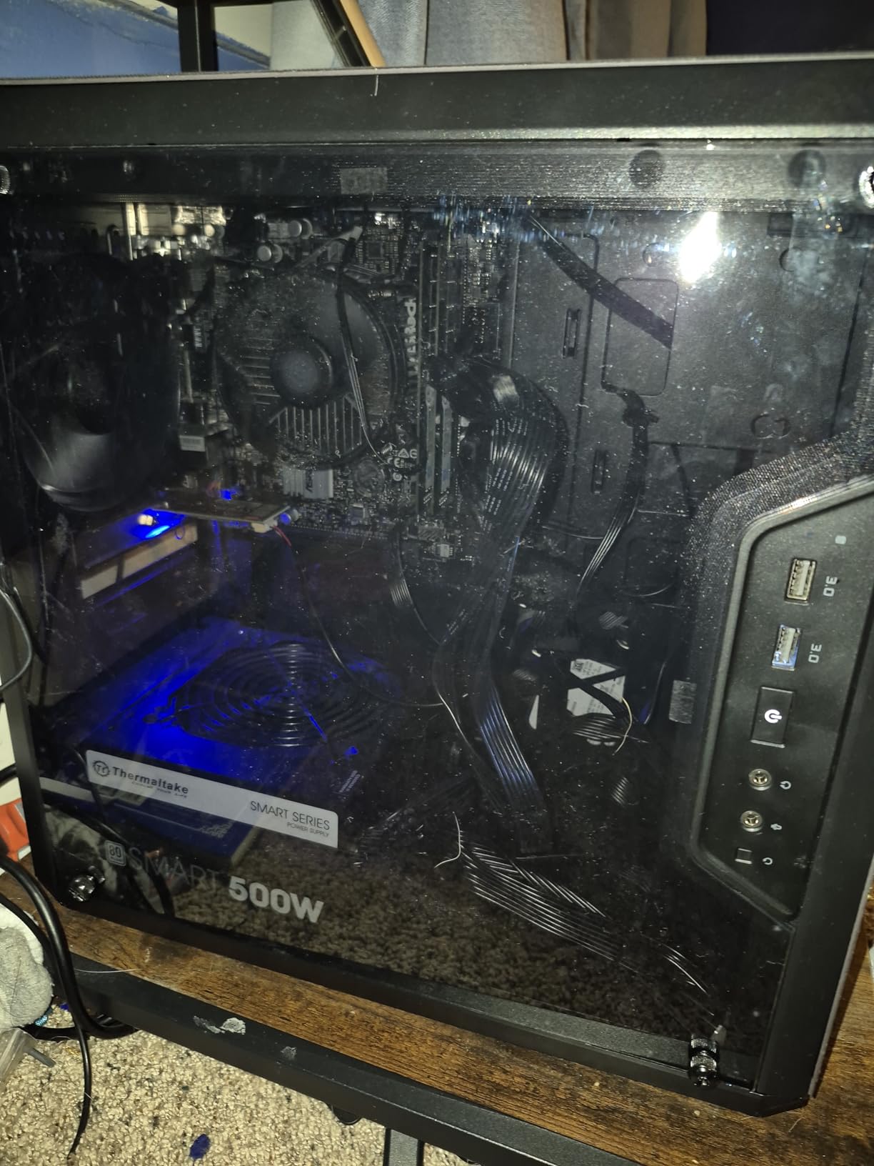 Cooler Master MasterBox Q300L Micro-ATX Tower with Magnetic Design Dust Filter, Transparent Acrylic Side Panel, Adjustable I/O & Fully Ventilated Airflow, Black (MCB-Q300L-KANN-S00) customer photo 1