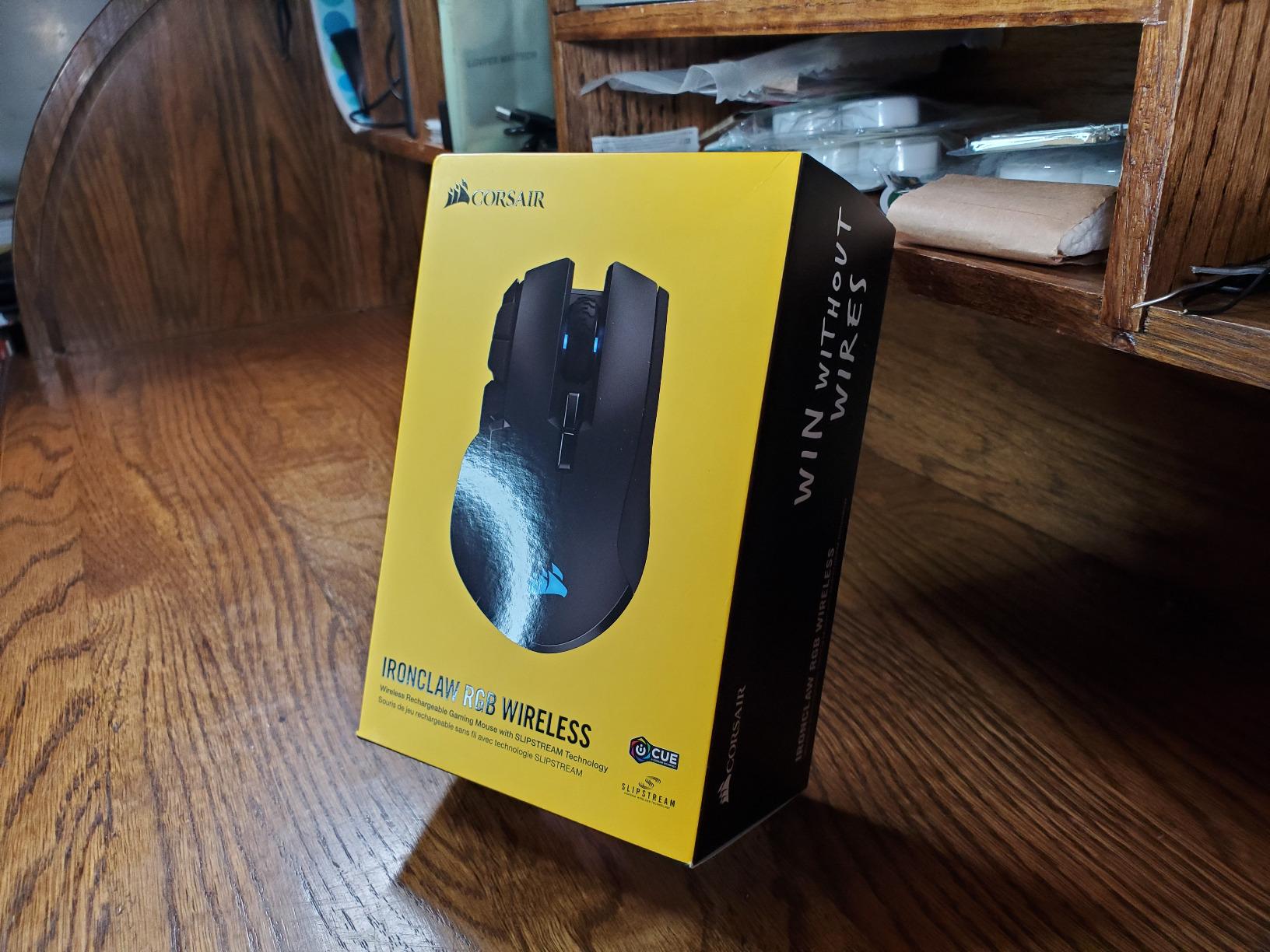 Corsair IRONCLAW RGB Wireless FPS/MOBA Gaming Mouse - 18,000 DPI - 10 Programmable Buttons - Designed for Large Hands - iCUE Compatible - PC, Mac, PS5, PS4, Xbox - Black customer photo 2