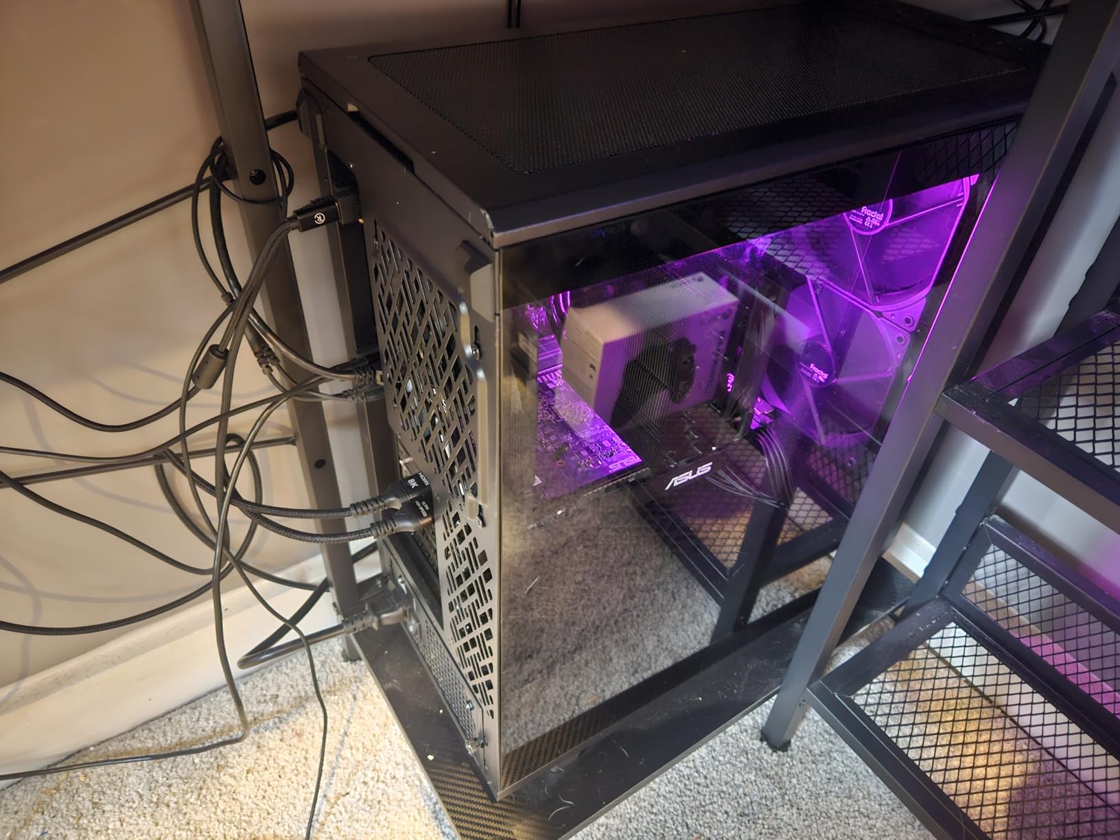 Fractal Design Meshify 2 Compact Black ATX Flexible High-Airflow Light Tinted Tempered Glass Window Mid Tower Computer Case customer photo 2