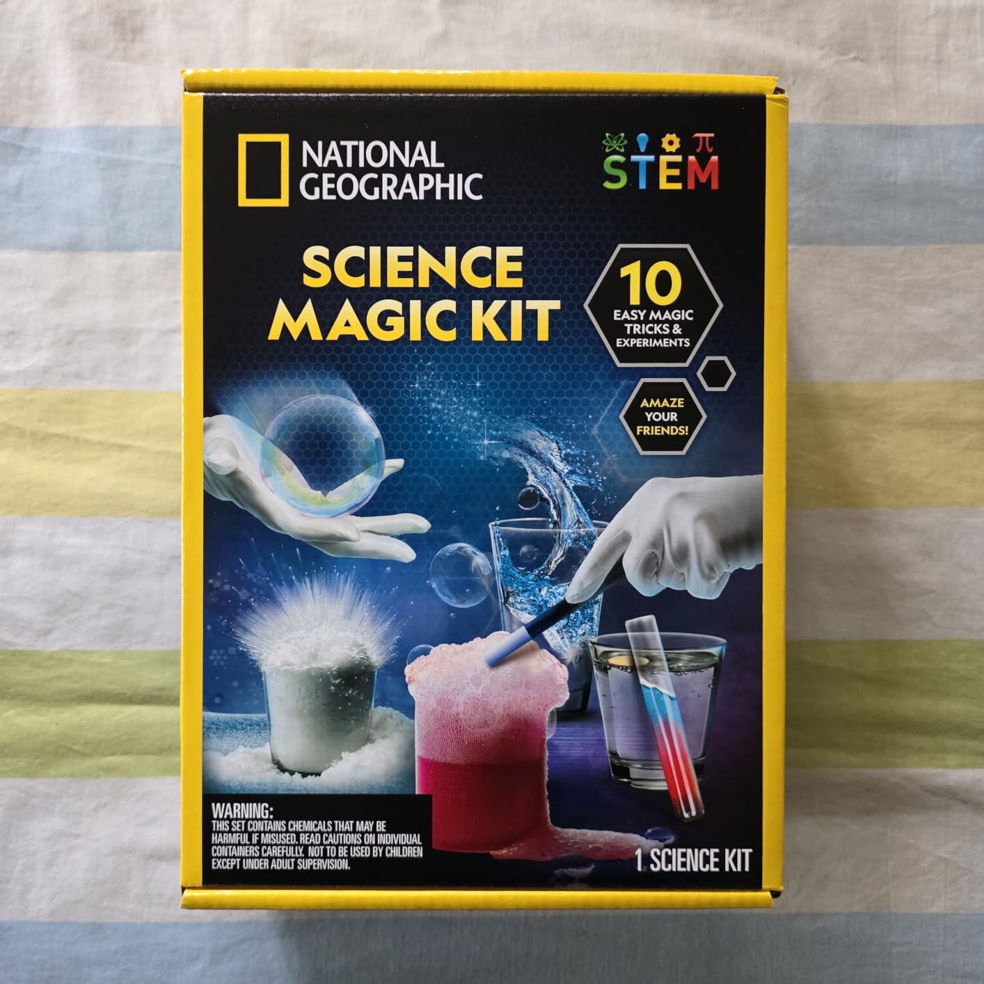 National Geographic Magic Chemistry Set - Science Kit for Kids with 10 Amazing Magic Tricks, STEM Projects and Science Experiments customer photo 2
