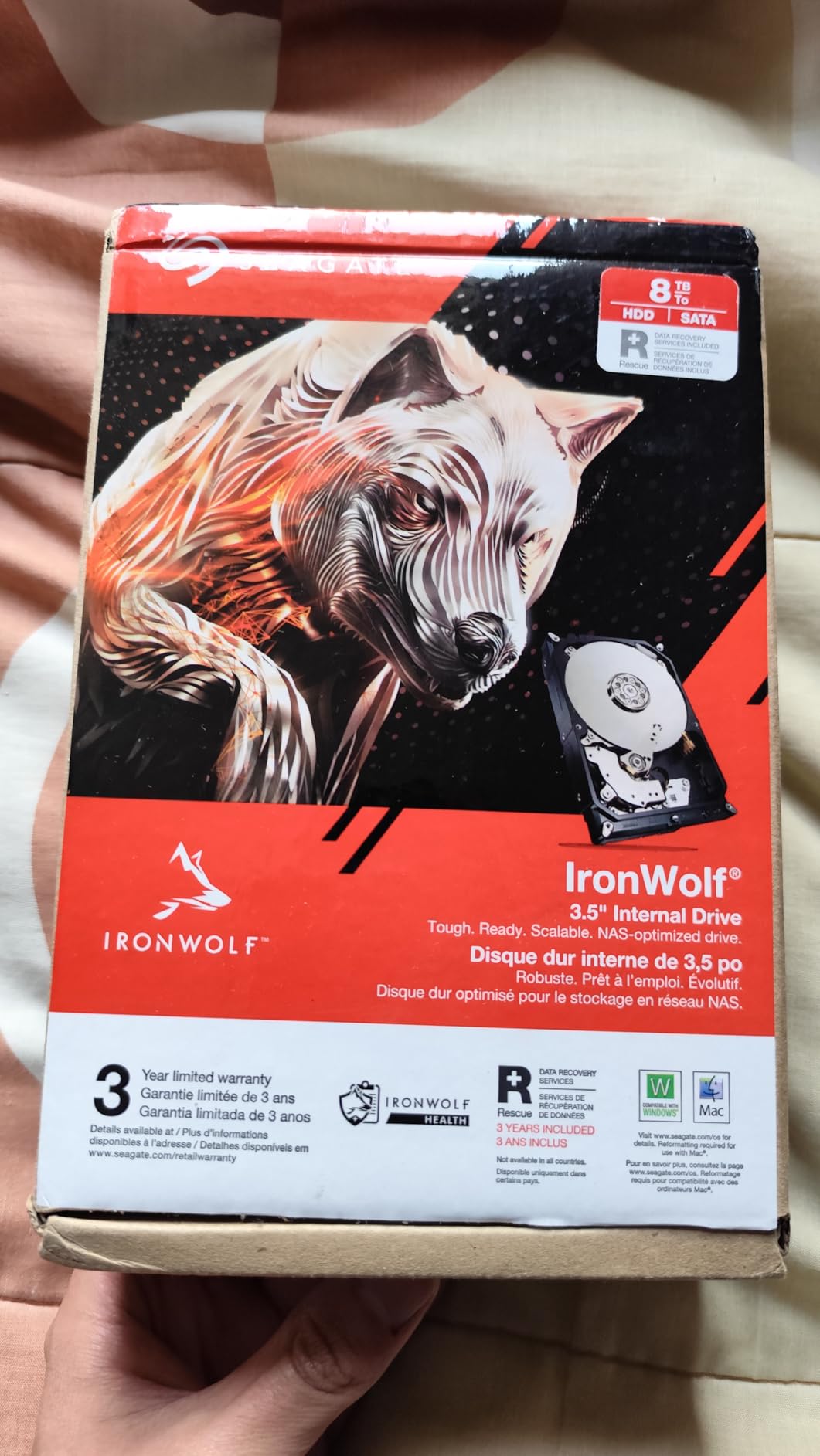 Seagate IronWolf 4TB NAS Internal Hard Drive CMR 3.5 Inch SATA 6Gb/s 5400 RPM 64MB Cache for RAID Network Attached Storage Rescue Services (ST4000VNZ06/006) customer photo 1