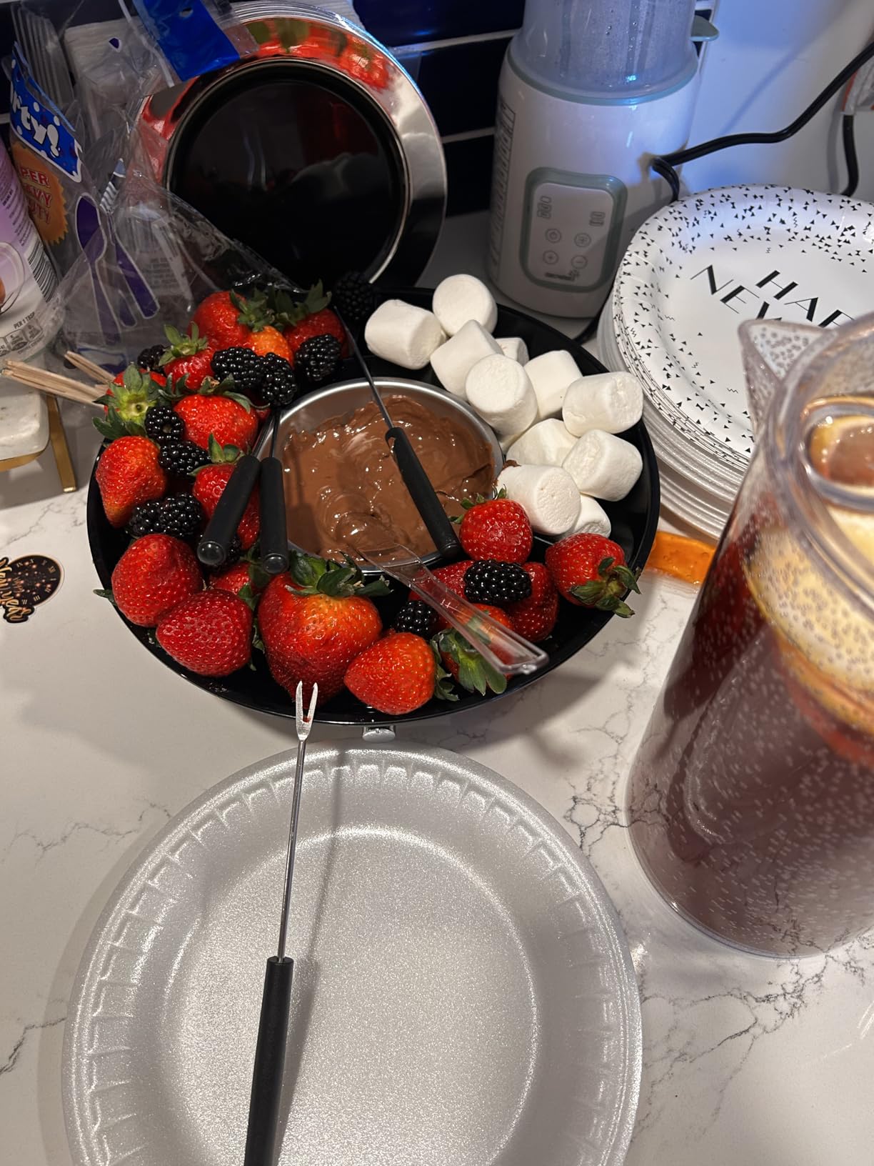 Kusini Electric Fondue Pot Set - Chocolate Fondue Kit - Temperature Control, Detachable Serving Trays, & 4 Roasting Forks - Gift Set & Date Night Idea. Serve at Movie Night or Game Night. customer photo 2