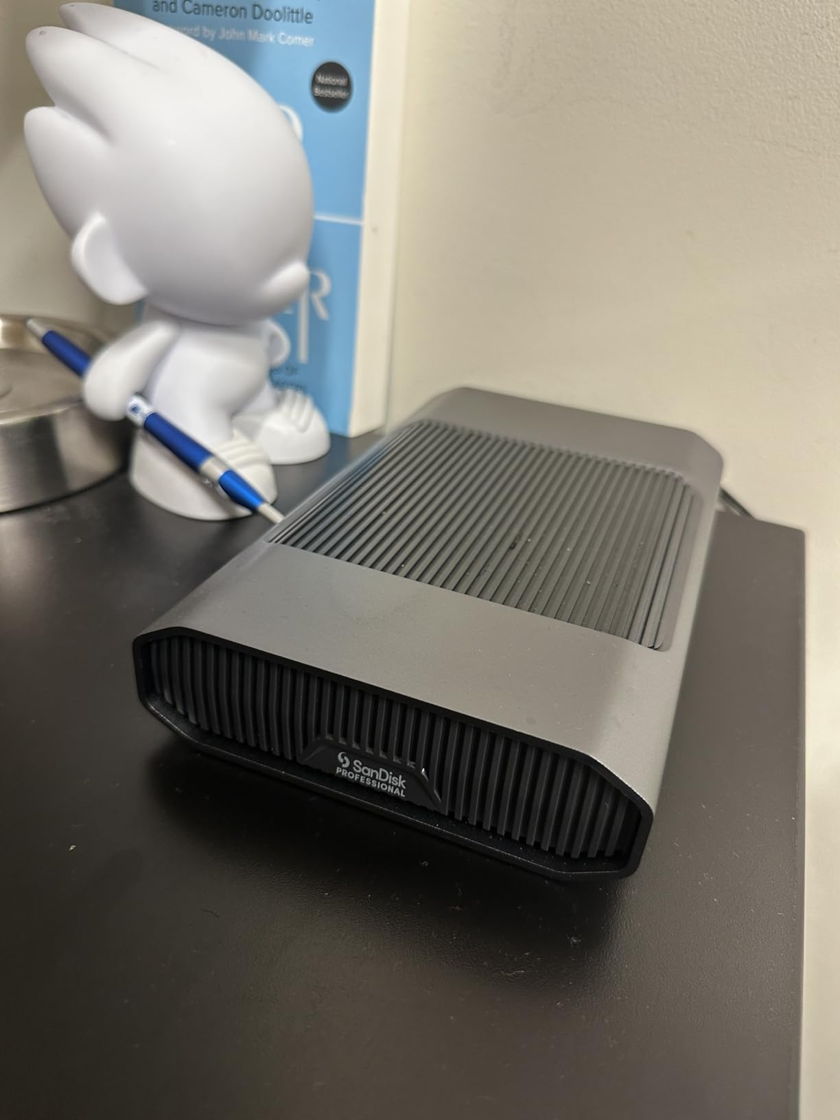 SanDisk Professional 8TB G-Drive Enterprise-Class External Desktop Hard Drive - 7200RPM Ultrastar HDD Inside, USB-C (10Gbps), USB 3.2 Gen 2, Mac Ready - SDPHF1A-008T-NBAAD customer photo 1