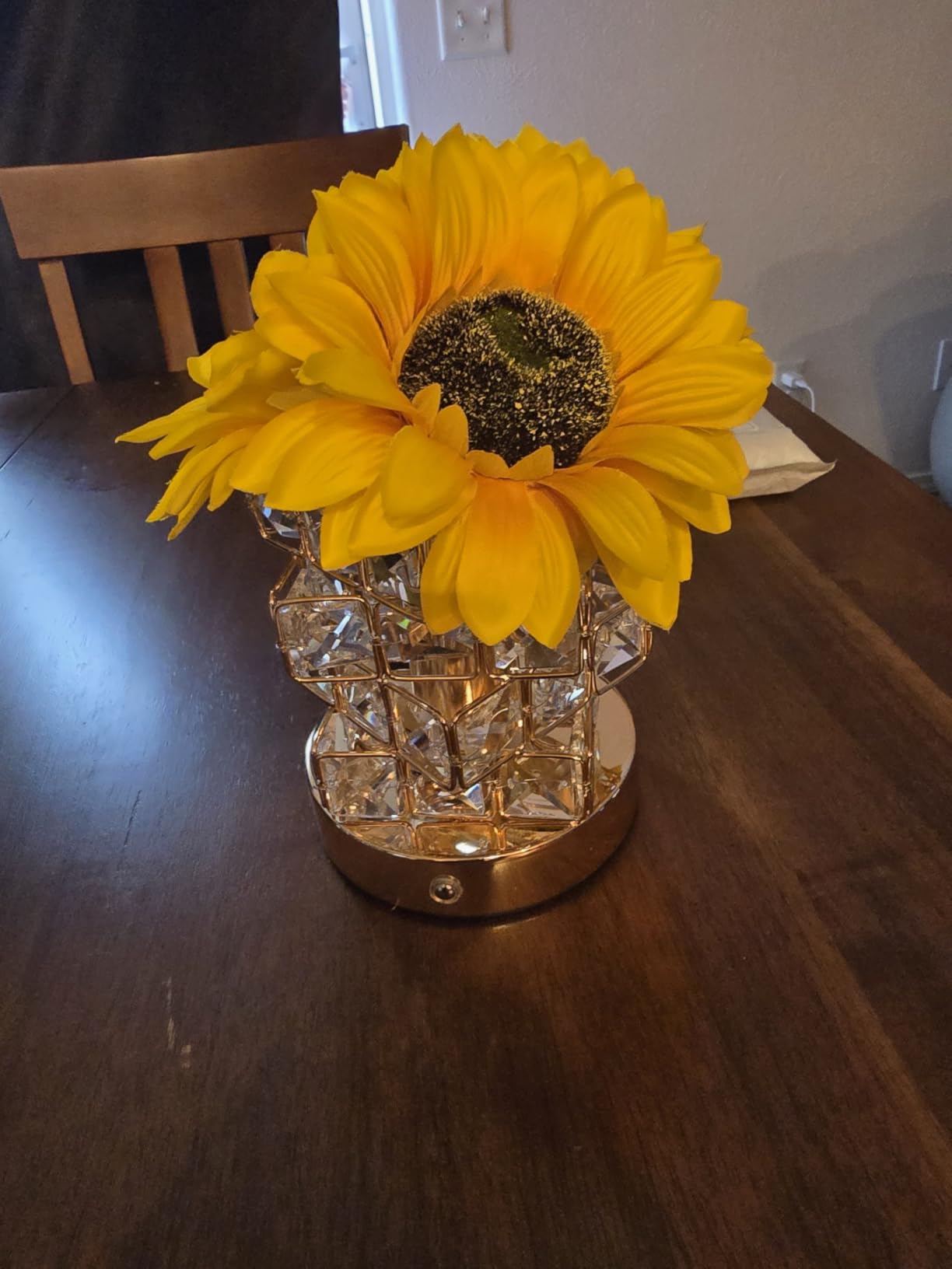 Sunflowers Flower Lamp,Rechargeable Cordless Touch Table Lamp,3-Colour Infinitely Dimming Small Night Light,Festival Restaurant Bedroom Bar Coffee Shop Birthday Gifts for Women Mom customer photo 1
