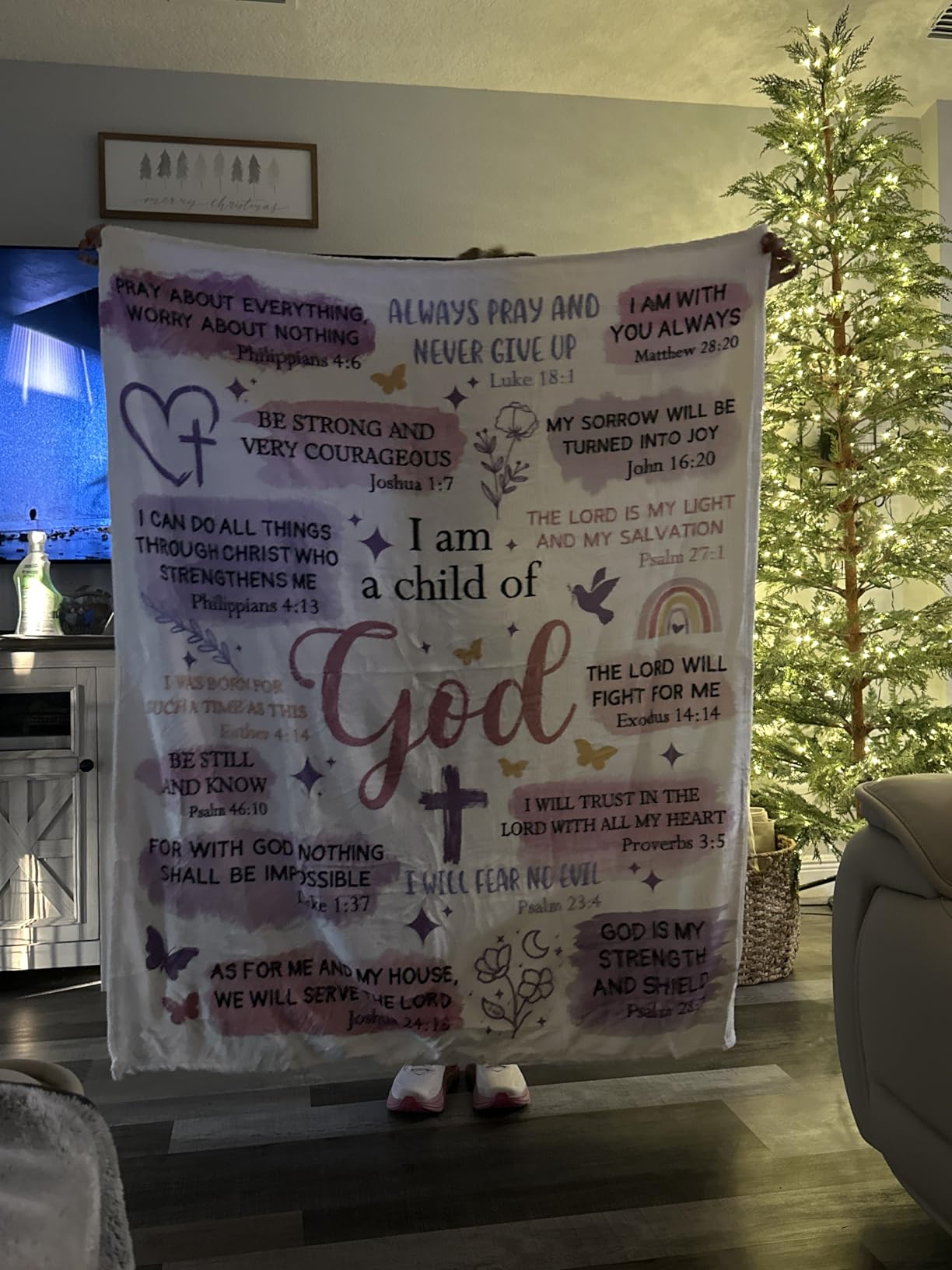 Baptism Gifts for Girl, I Am a Child of God Blanket, Christian Gifts for Women Birthday, Teen Girl Gifts Trendy Stuff, Inspirational Confirmation & First Communion Gifts for Girls (50 * 60) customer photo 2