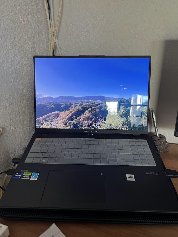 ASUS V16 Gaming Laptop, 16-inch WUXGA 144Hz Display, Intel Core 7 Processor 240H, NVIDIA GeForce RTX 5060, 16GB Memory, 512GB SSD customer photo 1