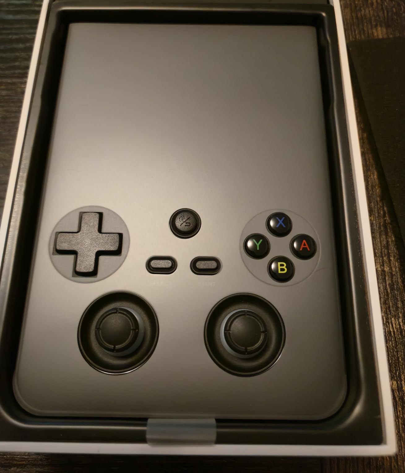 RG477M Retro Handheld Game Console, Aluminum Alloy CNC Dimensity 8300 Android14 System 4.7-inch Touch Handheld Game Console WiFi/Bluetooth Hall Joystick RGB Light 5300mah 12+ 256gb customer photo 2