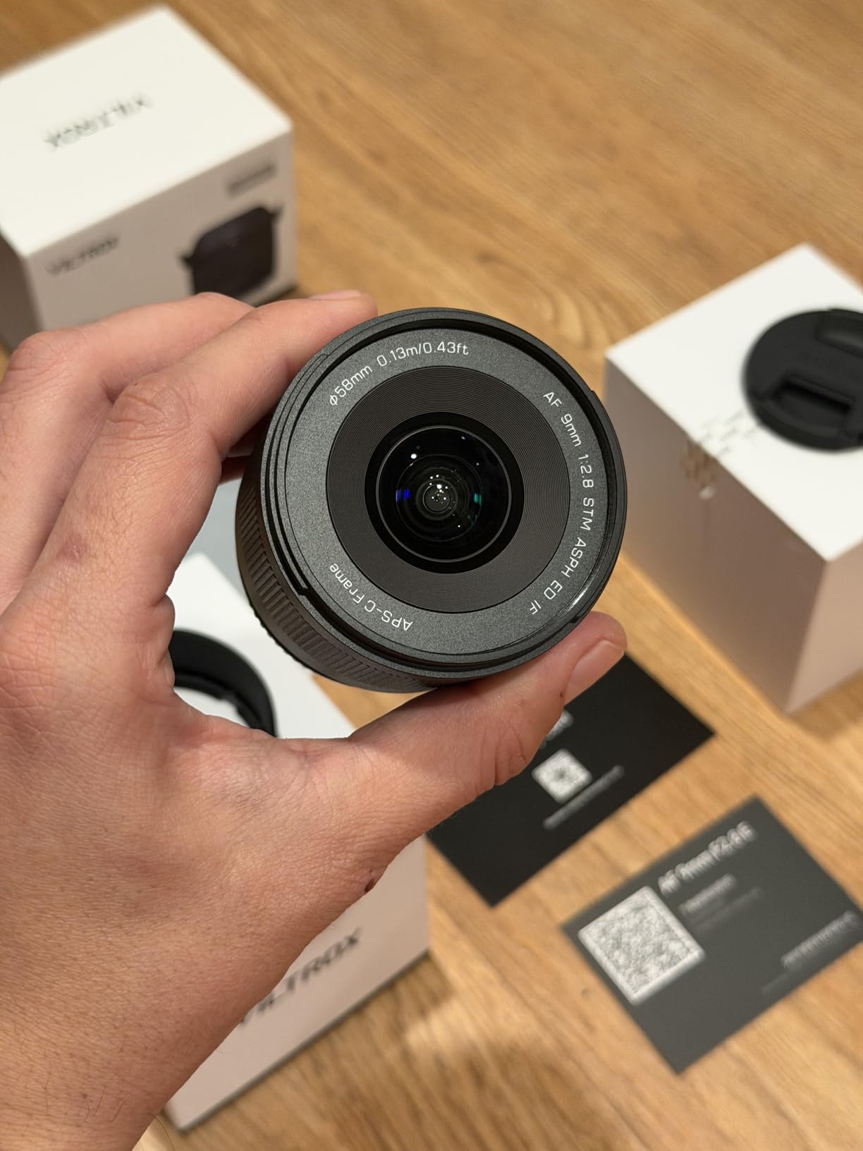 VILTROX 9mm F2.8 E, AF 9/2.8 APS-C Auto Focus Wide Angle Prime Lens for Sony E-Mount Cameras a6400 a6500 a6600 ZV-E10 FX30 A6700 ZC-E10II a7III customer photo 2