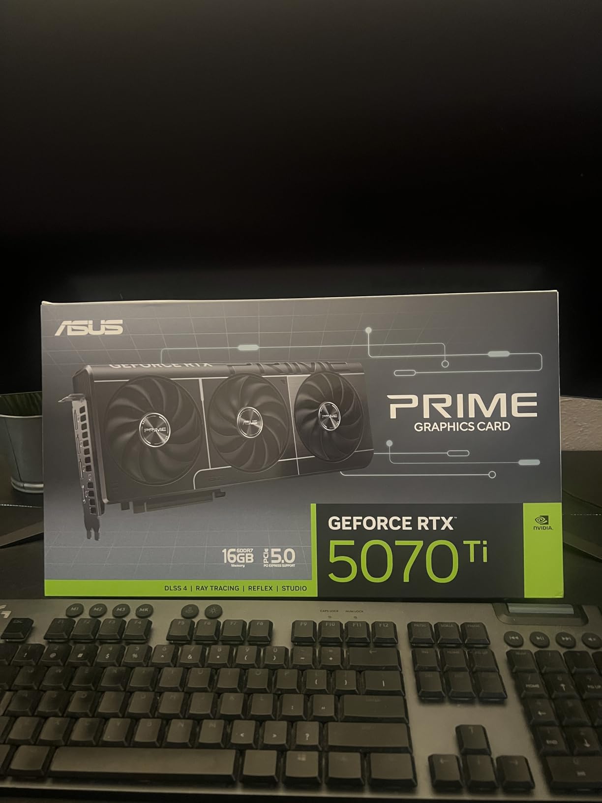 ASUS ProArt GeForce RTX 5070 Ti OC Edition Graphics Card (PCIe 5.0, 16GB GDDR7) customer photo 2
