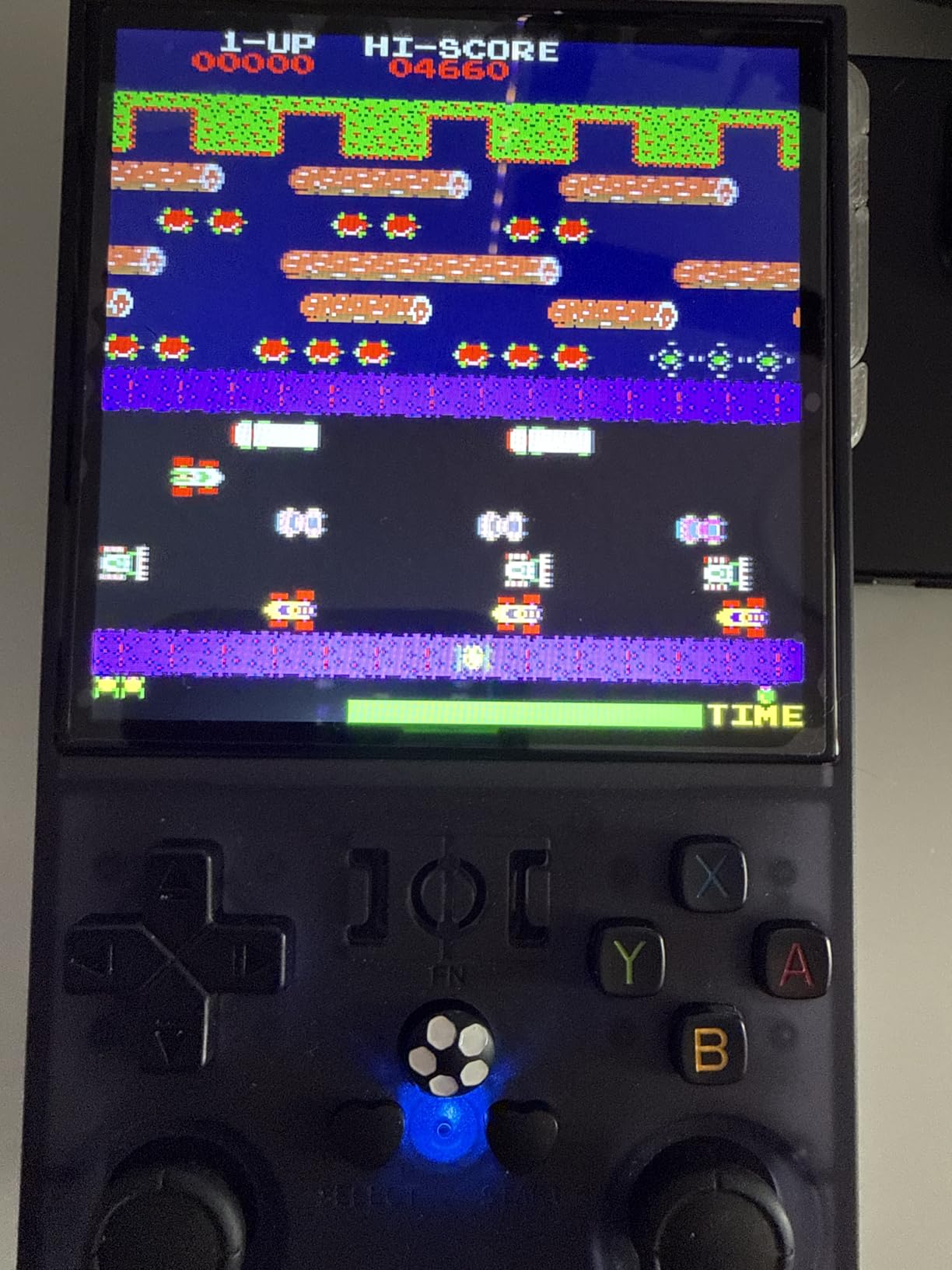 R36MAX Retro Handheld Game Console, 4.0 Inch IPS HD Screen Retro Gaming Console, Linux System, 30+ Emulator Games Retro Game Console, 4000mAh Battery, Built-in 64G TF Card, Black customer photo 1