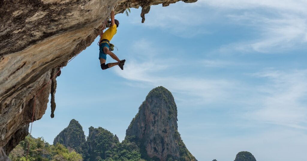 Current image: Best Womens Rock Climbing Shoes - findingdulcinea