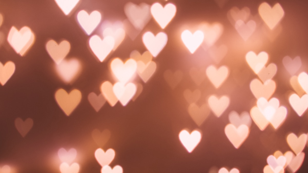 Top Ten Valentines Day Gifts For Girlfriend Romantic Personalised Picks - findingdulcinea