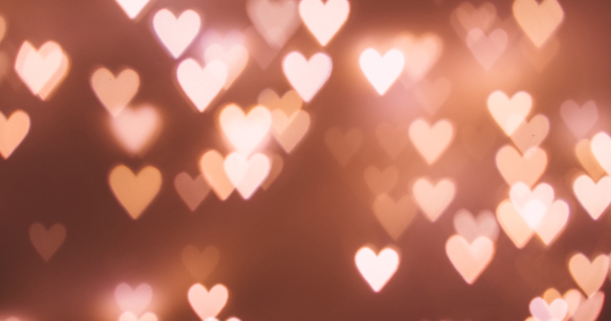 Valentine Special Unique Personalised Gift Ideas: 11 Thoughtful Custom Presents - findingdulcinea
