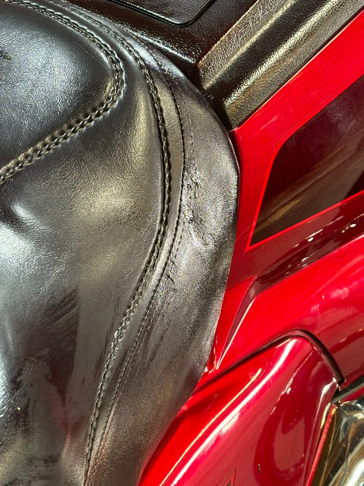 Permatex 81781 Ultra Series Vinyl and Leather Repair Kit customer photo 1