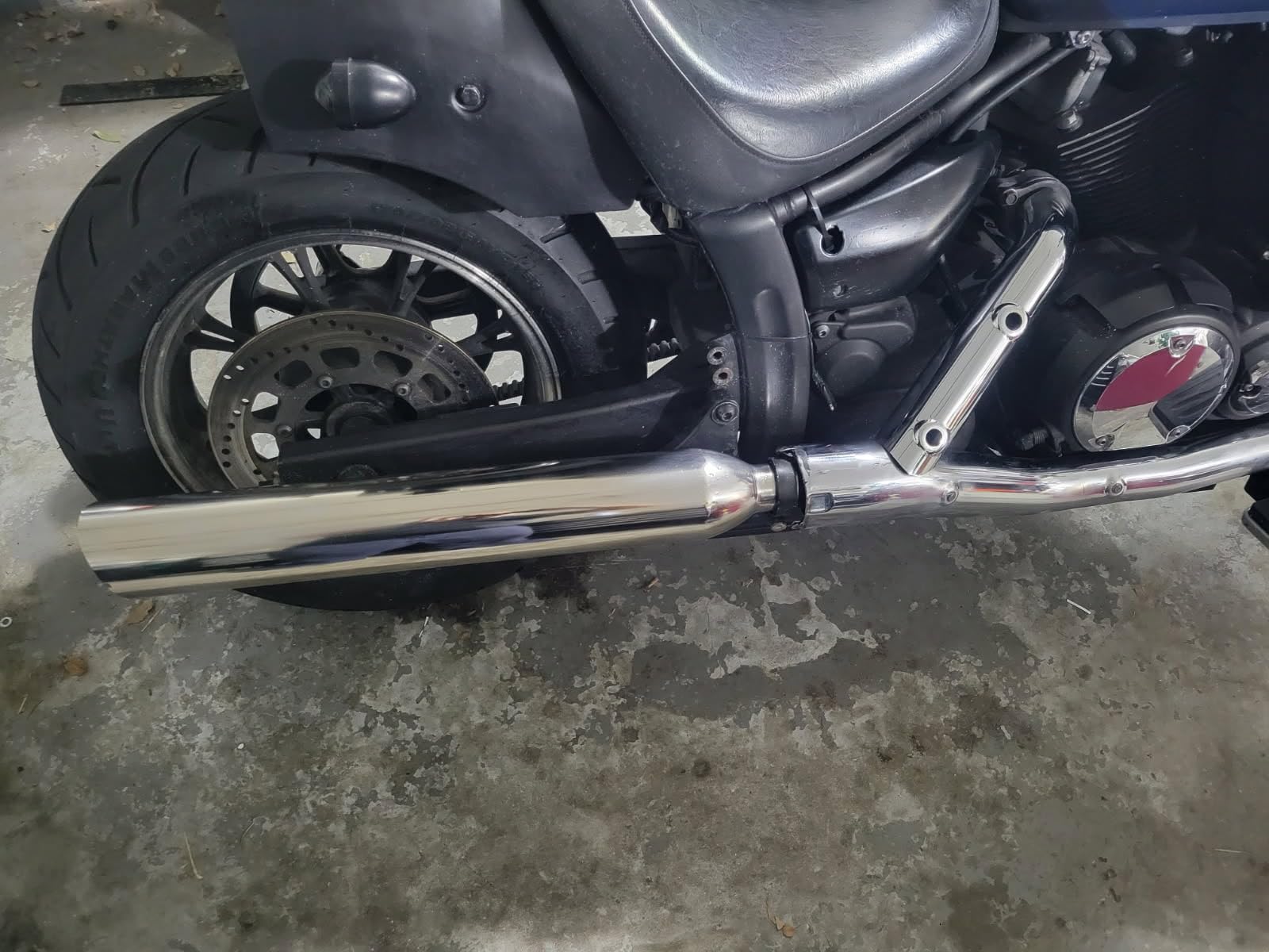 Mothers Mag & Aluminum Polish, 10 oz. - Brilliant Shine, Easy to Use, for All Uncoated & Unplated Metals Including Aluminum Wheels, Stainless Steel Trim and Exhaust Tips customer photo 1