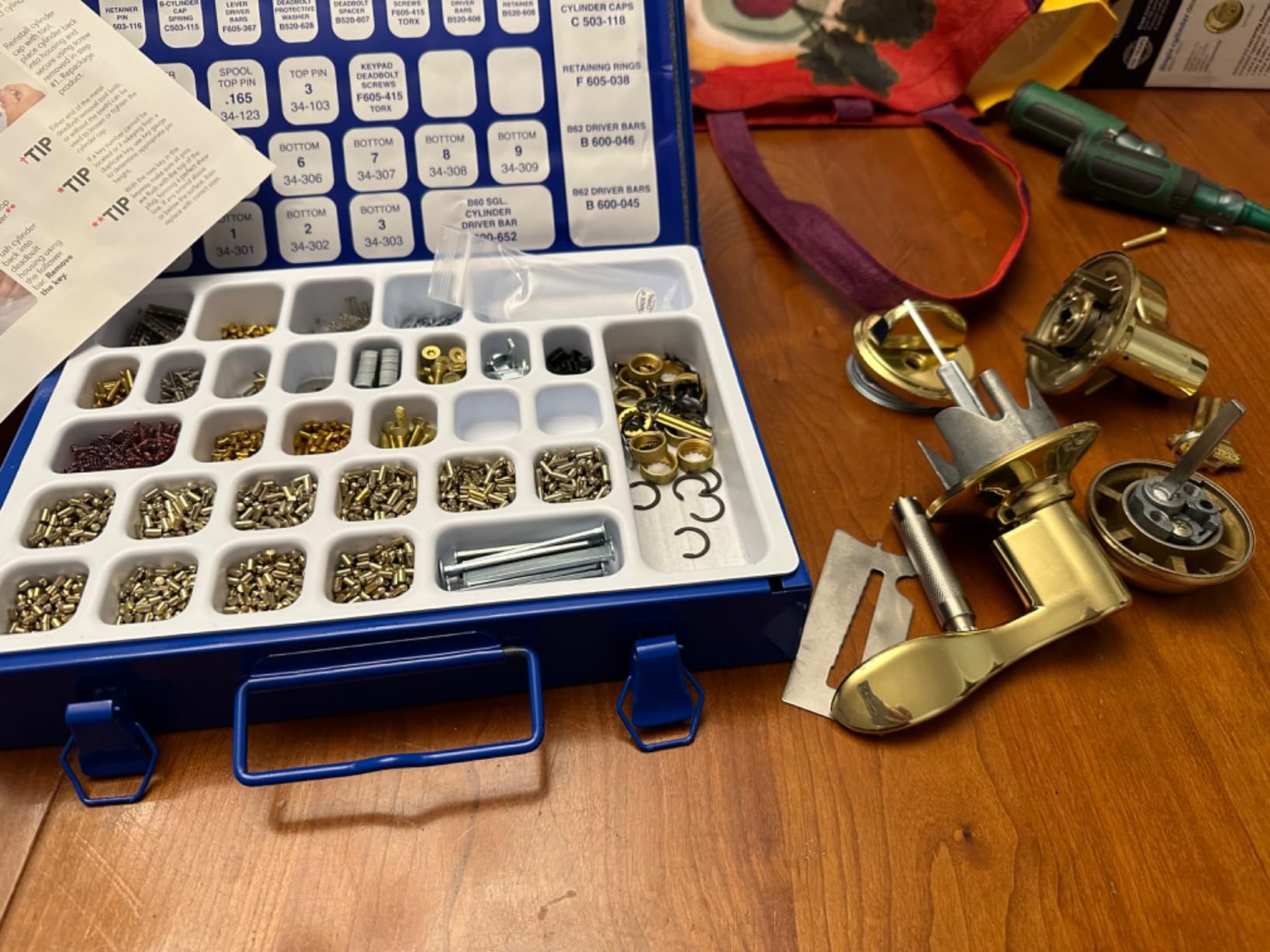 Schlage 40-132 Retail Keying Kit with Seal-Tight Metal Box customer photo 2