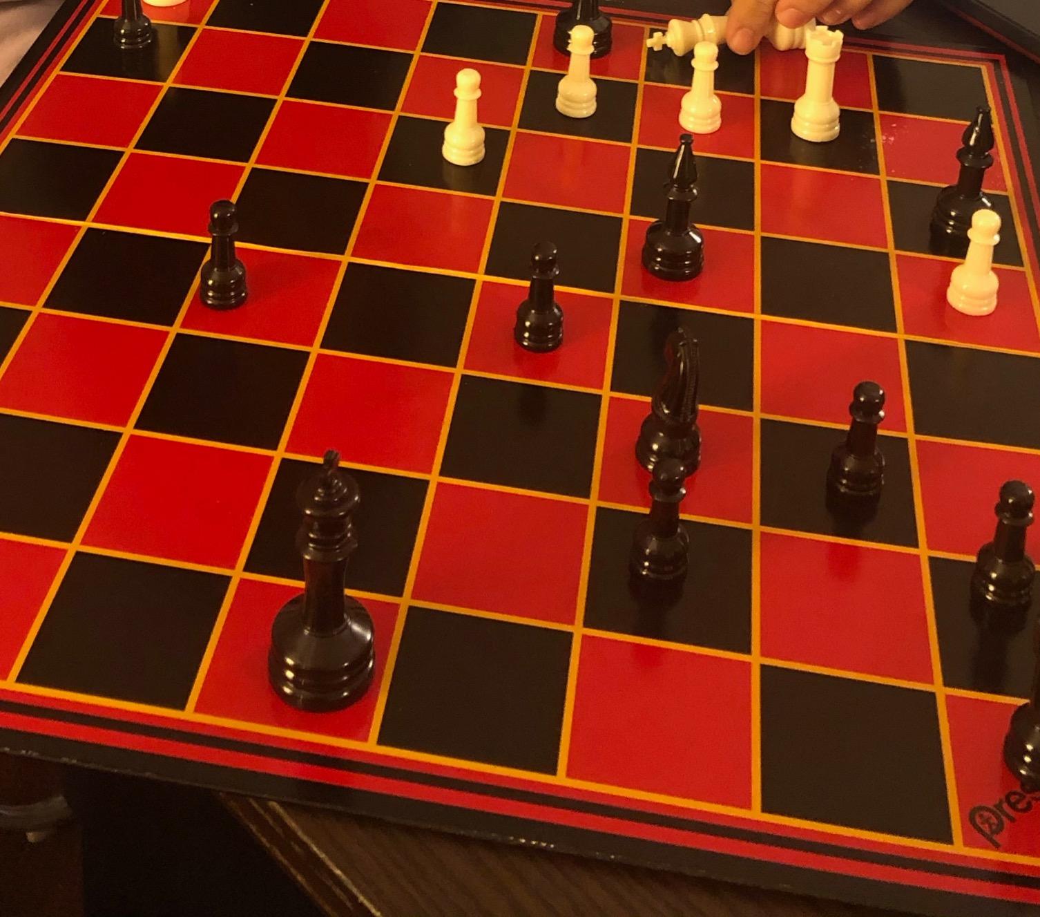 Pressman Chess / Checkers / Backgammon - 3 Games in One with Full Size Staunton Chess Pieces and Interlocking Checkers, 15.62 x 8.00 x 1.50 Inches customer photo 1