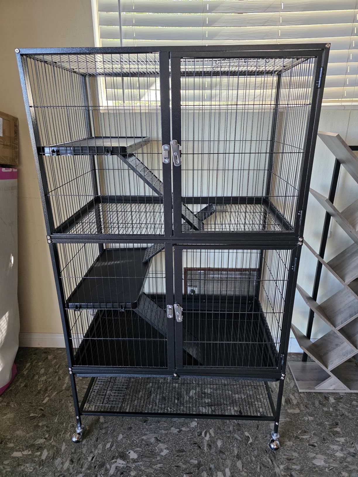 Prevue Pet Products 485 Feisty Ferret Home with Stand, Black Hammertone customer photo 2