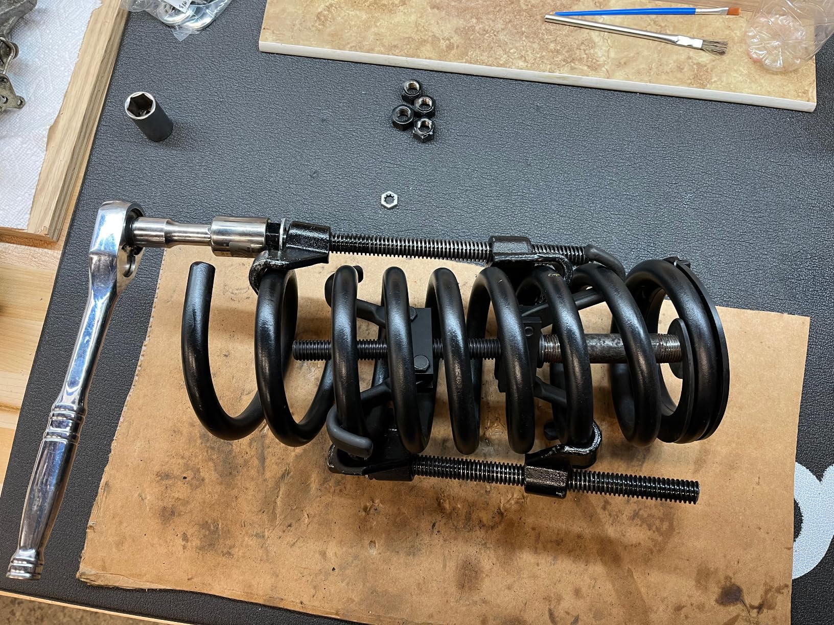 Performance Tool W80554 Coil Spring Compressor for Vehicle Maintenance and Repair with Tempered Chrome Steel Jaws customer photo 1