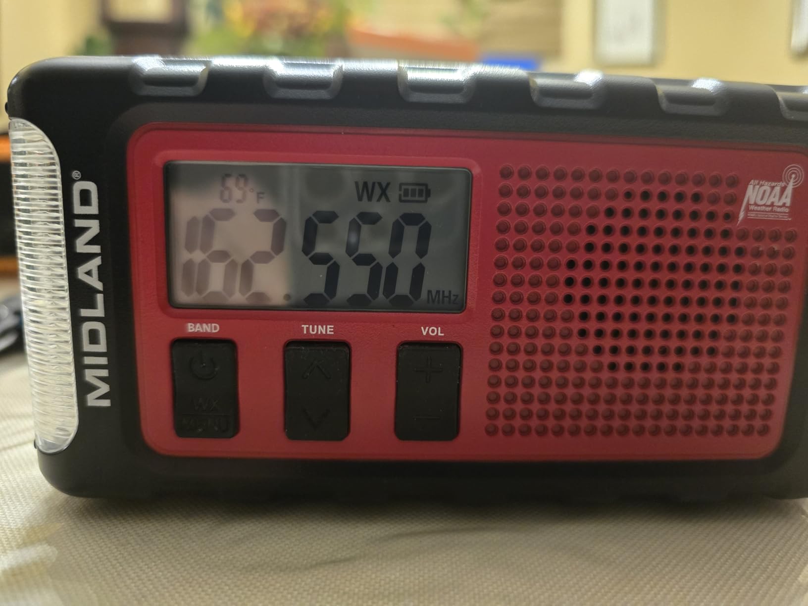 Midland WR120B NOAA Emergency Weather Alert Radio with Localized Programming, Trilingual Display, 60+ Emergency Alerts customer photo 1