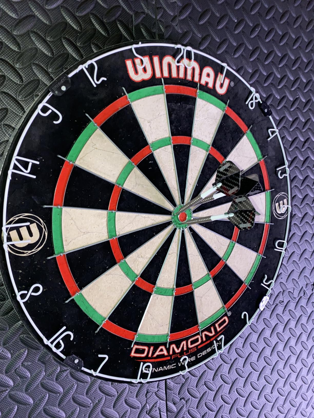 Winmau Diamond Plus Dart Board - Surround Set | Cabinet Set | Dartboard - Professional Darts Accessories - Variety of Options customer photo 2