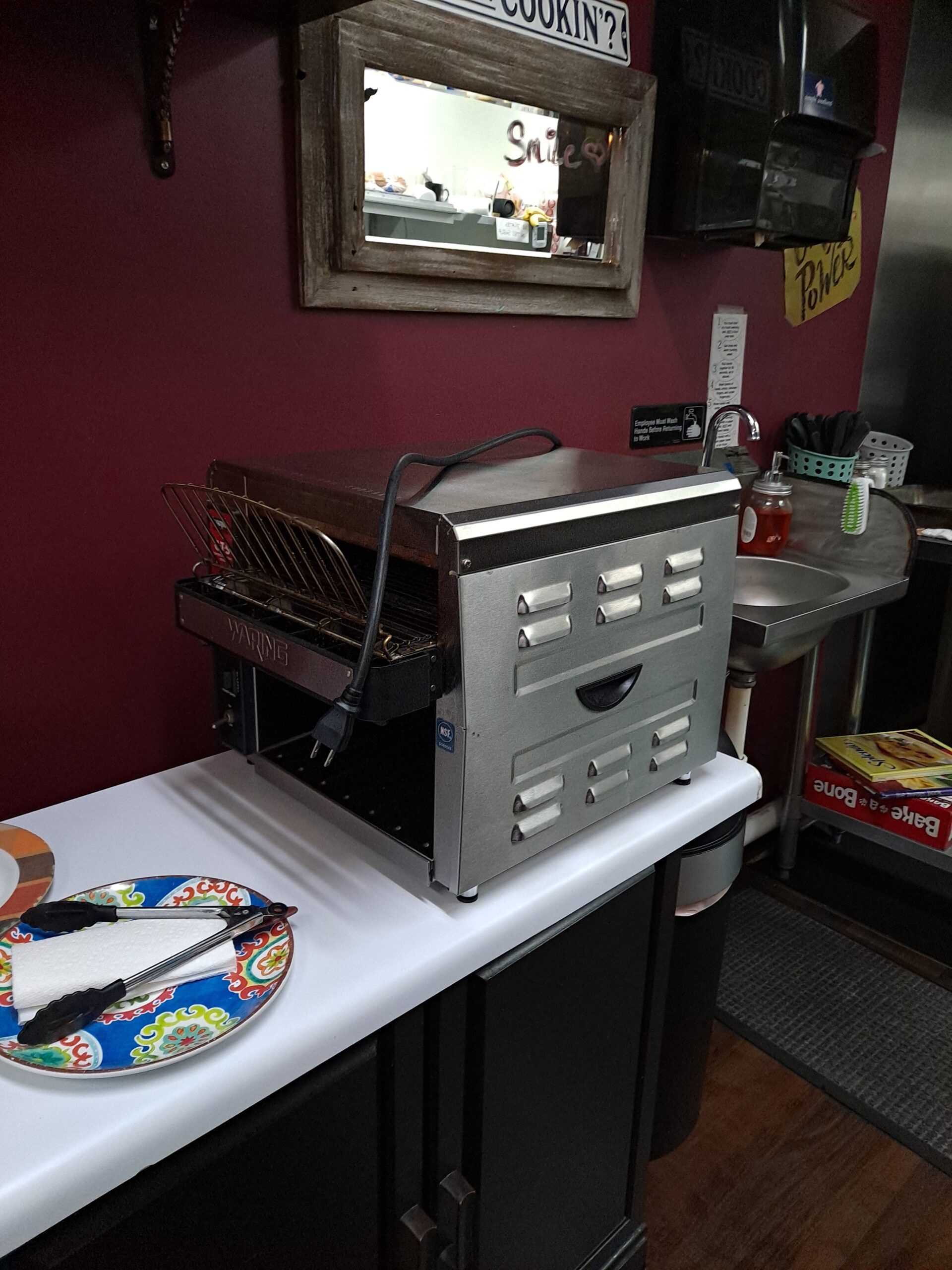 Waring Commercial CTS1000 Coneyer Toaster, 450 Slices per hour, 120V, 1800W, 5-15 Phase Plug customer photo 1