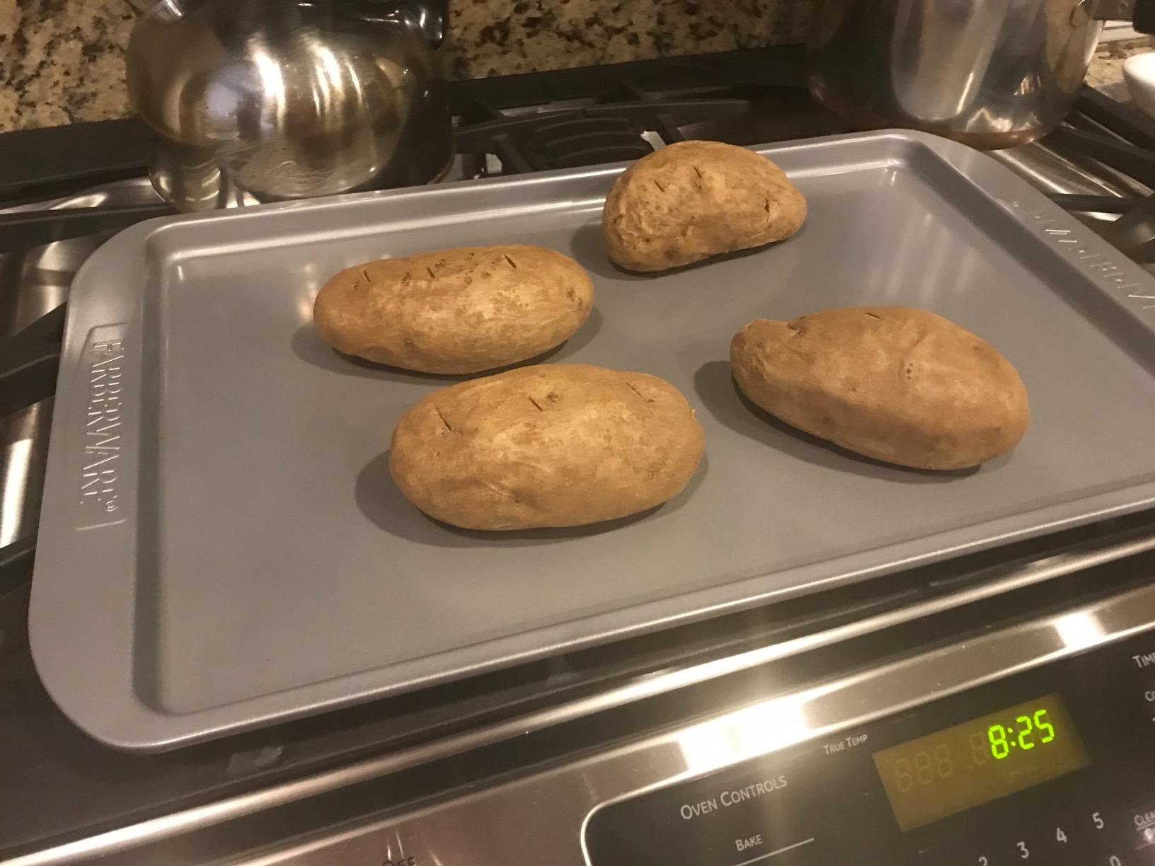 Farberware Nonstick Bakeware 3-Piece Cookie Pan Set, Gray customer photo 2