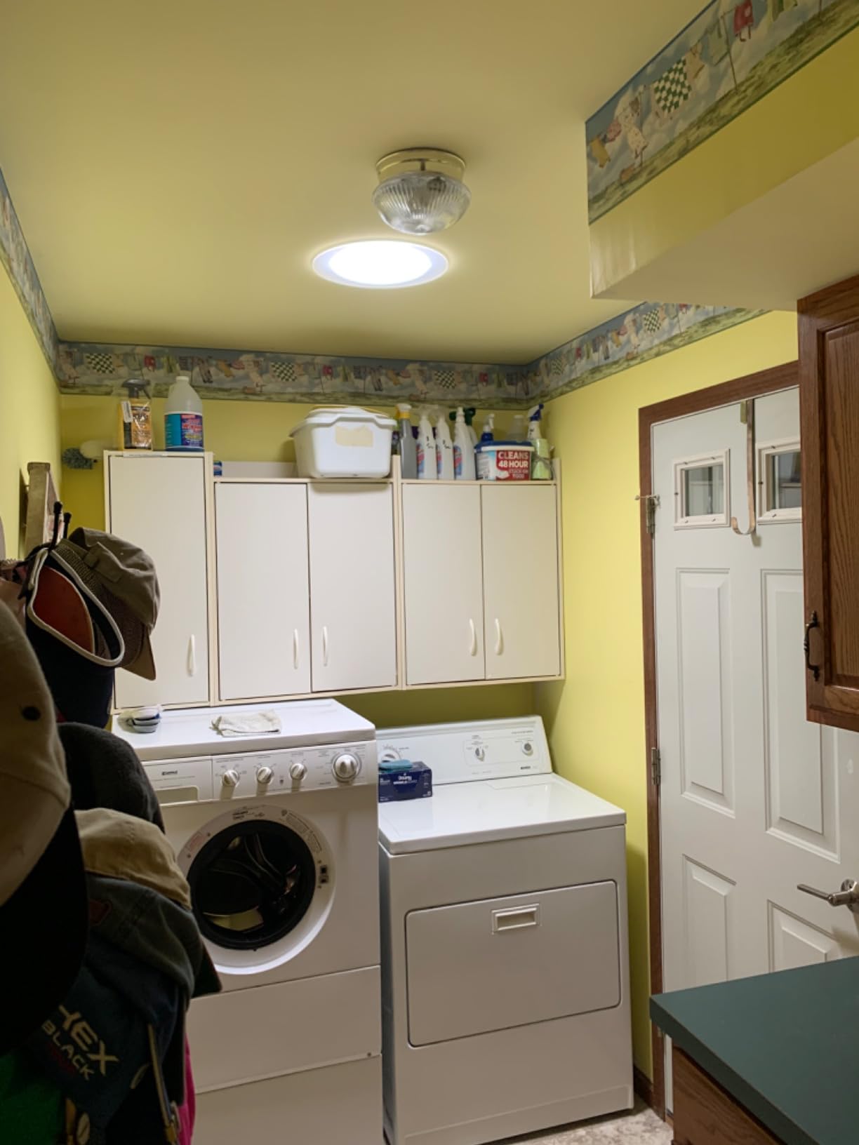 Velux TMR 010 0000 Sun Tunnel, 10-inch Tubular Skylight w/Rigid Tunnel & Pitched Flashing customer photo 2