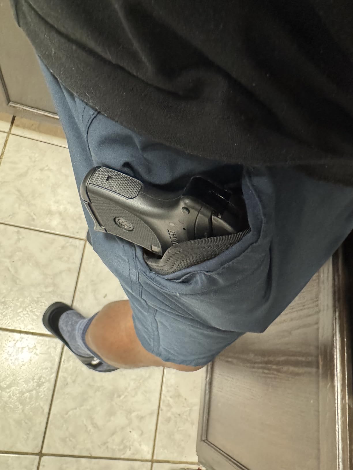 DeSantis Nemesis Pocket Holster - Gun Pocket Holsters for Concealed Carry, Conceal Carry Pocket Holster for Pistols, Revolvers, Soft, Designed for Comfort & Discreet Carry, Ambidextrous customer photo 2