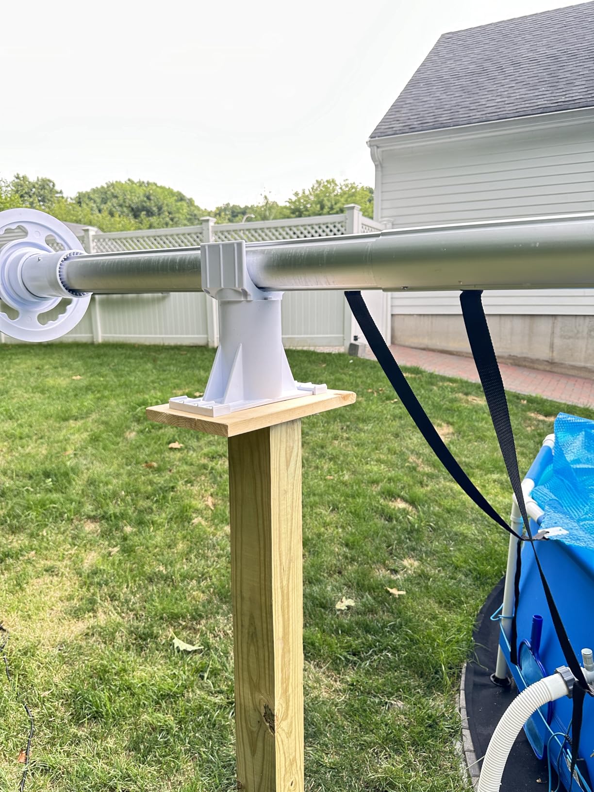 SWIMLINE HYDROTOOLS 52000 Premium Solar Reel System For Above Ground Swimming Pools | Durable | Non-Corrosive | Socket Mountable | With Straps & Hardware | Easy Cranking | TUBE KIT NOT INCLUDED customer photo 1