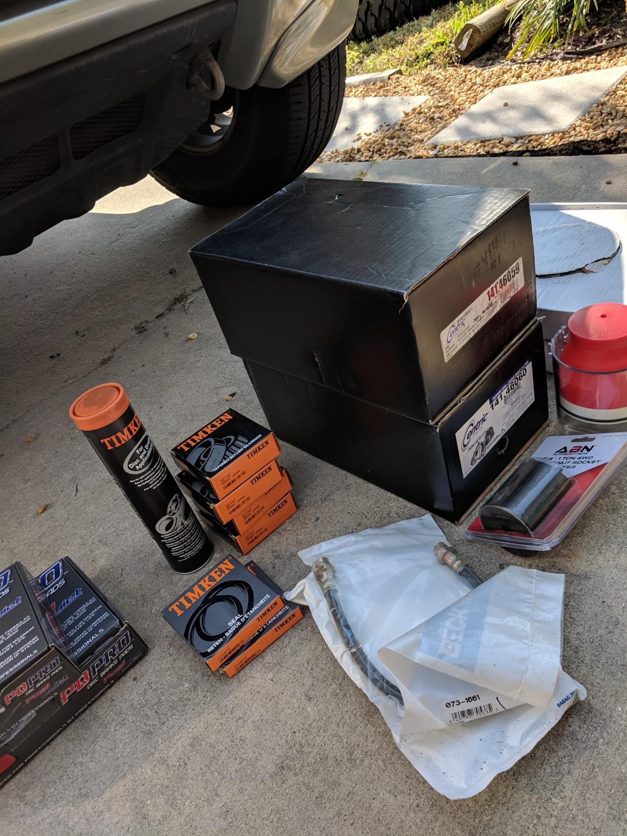 Timken GR224C Wheel Bearing Grease (14oz Cartridge) (Packaging May Vary) customer photo 1