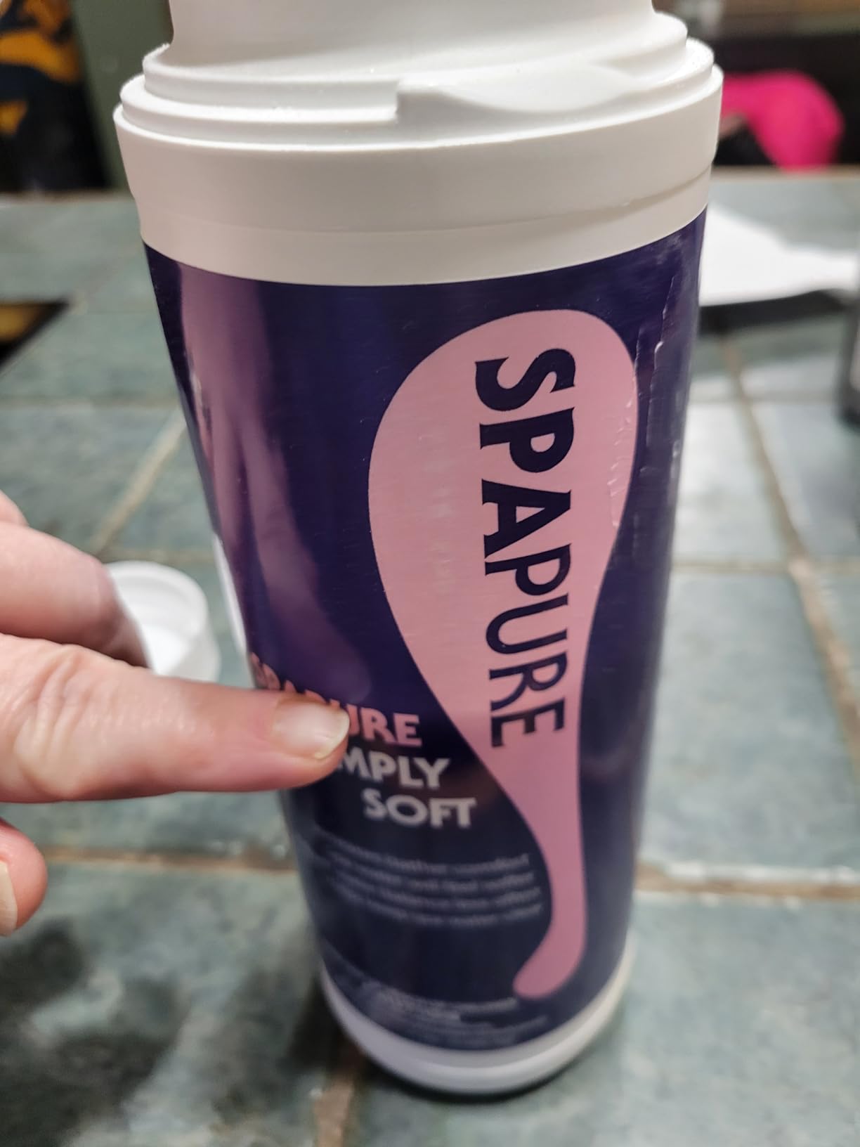 SpaPure Simply Soft - Water Softener for Hot Tubs and Spas, Prevents Skin Irritation and Hard Water Buildup customer photo 1