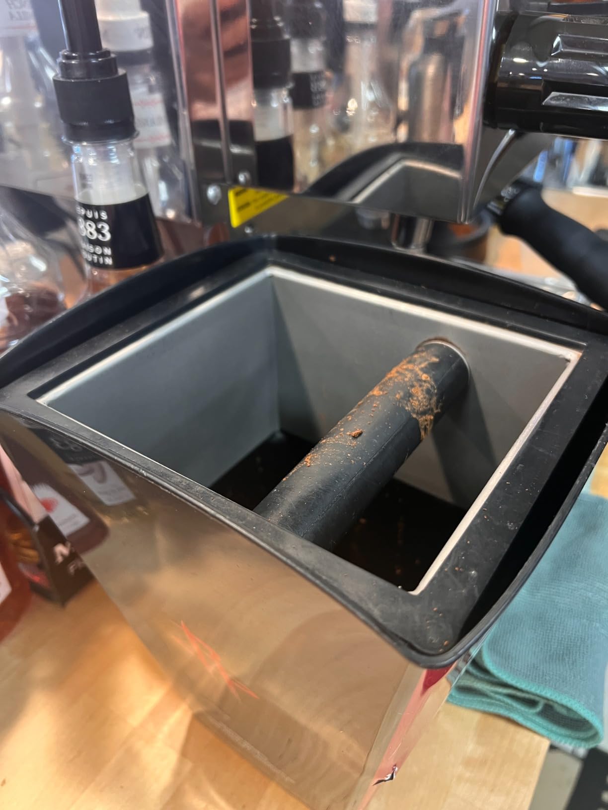 Rattleware Stainless Steel Open Bottom Knock Box Chute - Heavy-Duty Espresso Puck Disposal Bin with Welded Rubber Bar customer photo 1