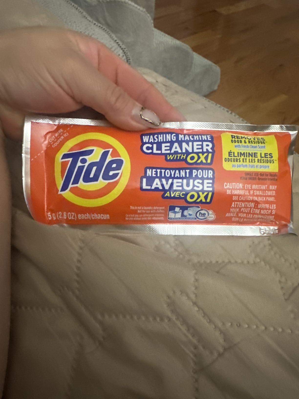Washing Machine Cleaner by Tide, Washer Machine Cleaner with Oxi for Front and Top Loader Washer Machines, Deep Cleaning Residue & Odor Eliminator, 5 Month Supply (Packaging May Vary) customer photo 2