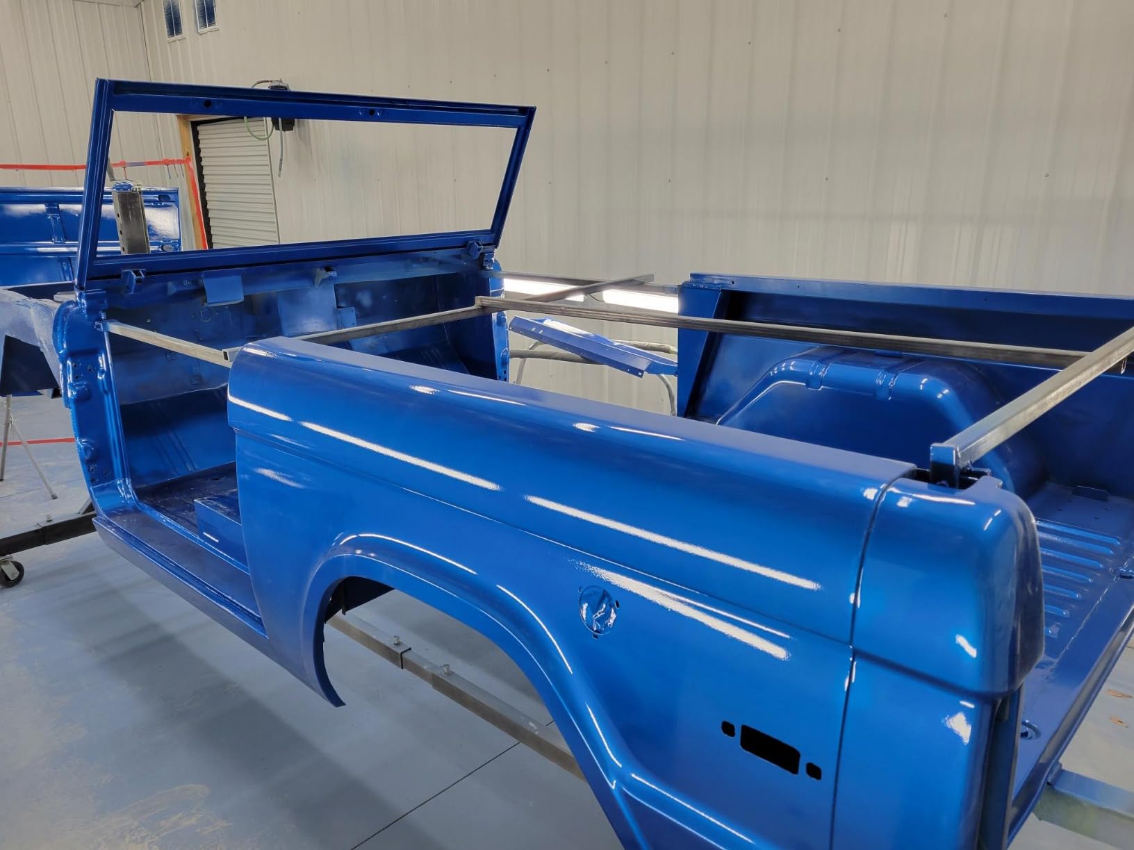 DeVilbiss 802789 Complete Spraying System for Automotive Primer, Finish Coats and Touch-Up customer photo 1