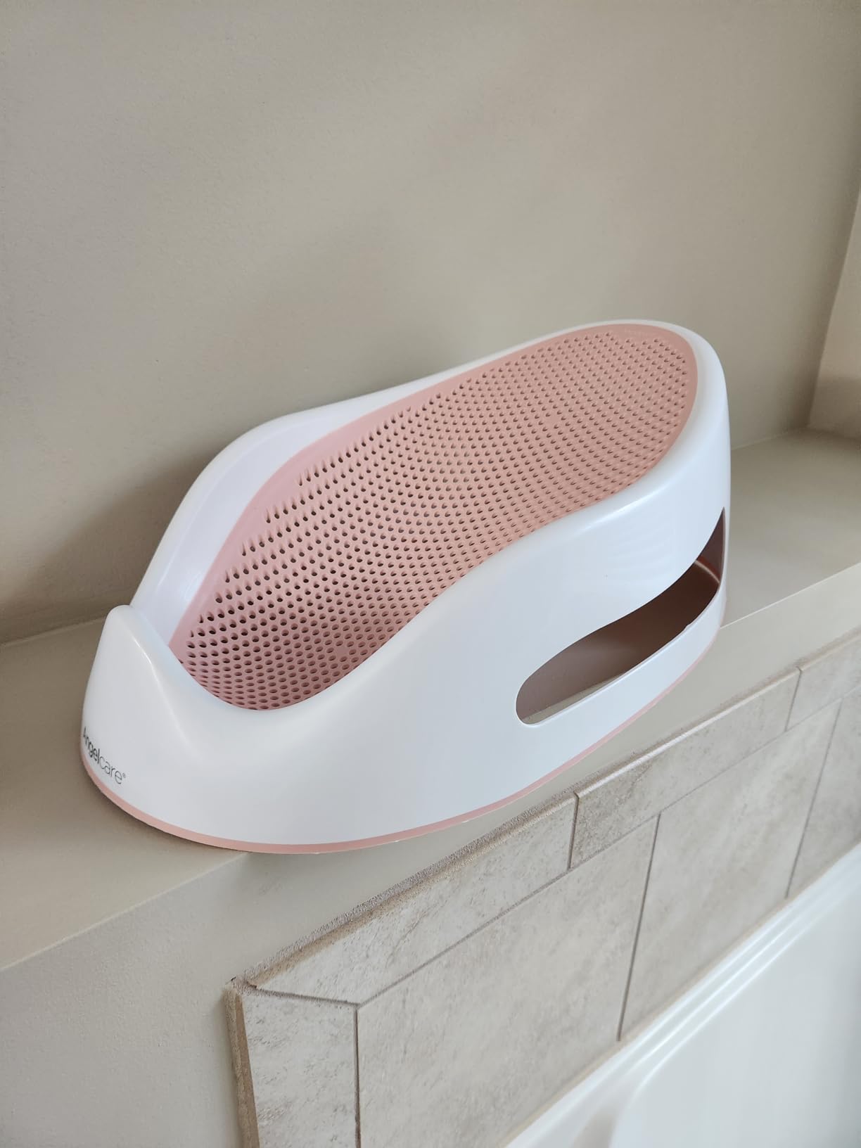 Angelcare Baby Bath Support (Aqua) | Ideal for Babies Less Than 6 Months Old customer photo 1