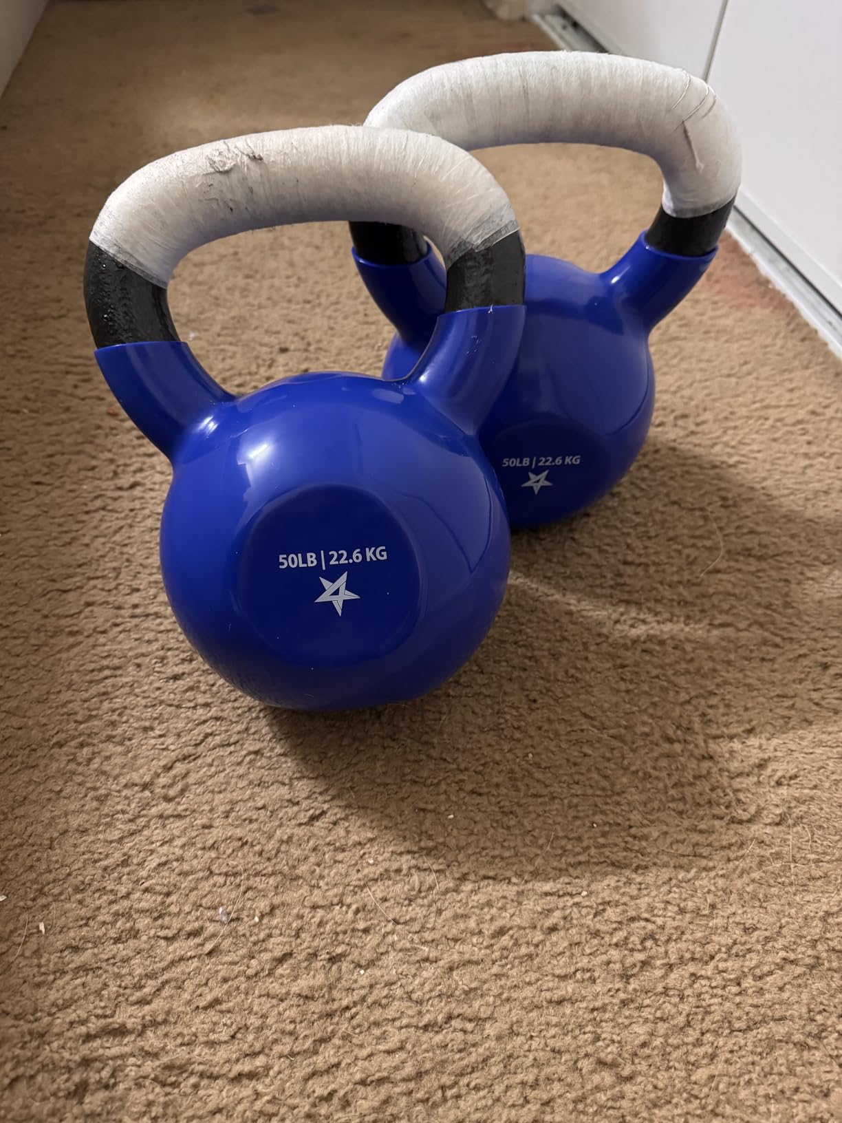 Yes4All Kettlebell, 5-100 LB Vinyl Coated Cast Iron Strength Training Kettlebells for Home Gym Exercises, Fitness, Full Body Workout Equipment, Push Ups, and Grip Strength customer photo 1