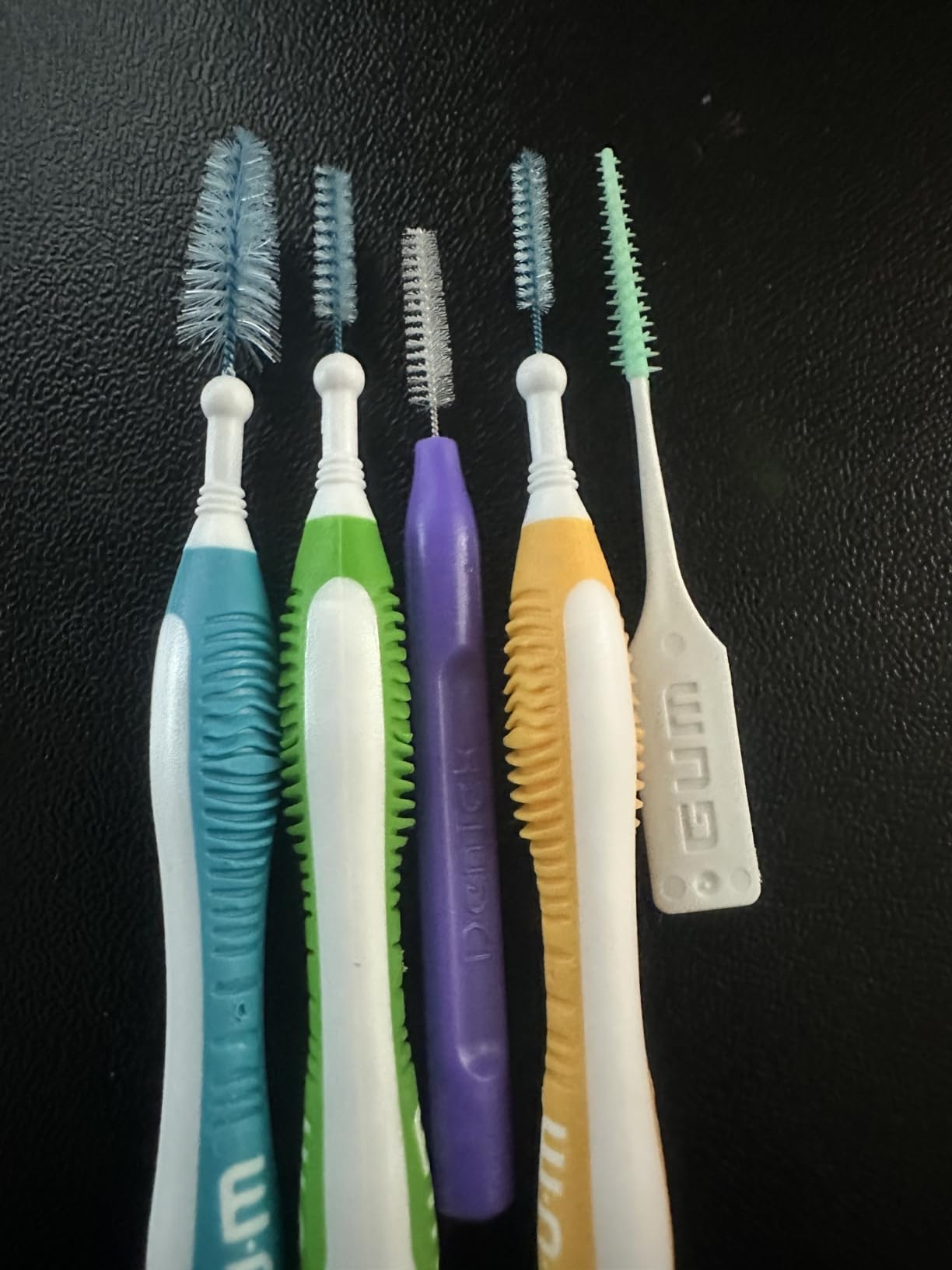 DenTek Slim Brush Advanced Clean, Interdental Brushes for Cleaning Between Tight Teeth, Safe for Braces & Dental Work, 32 Count customer photo 2