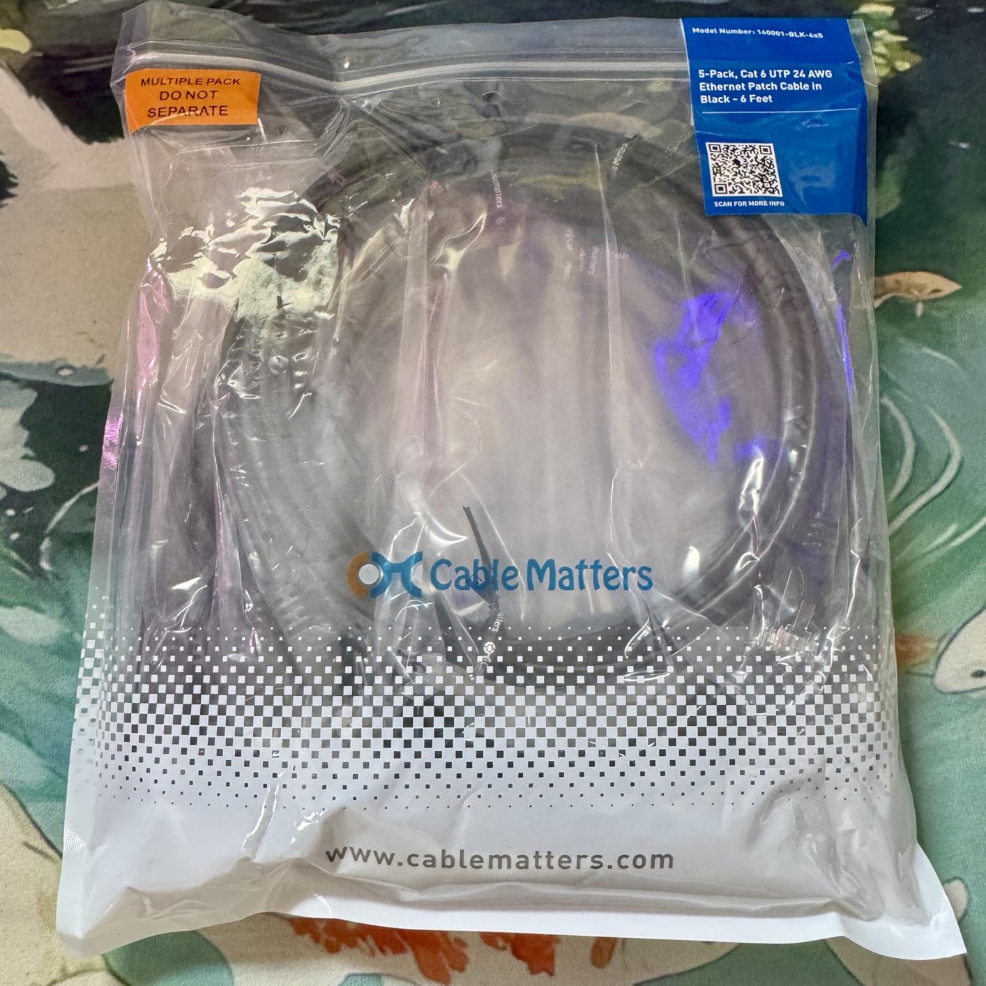 Cable Matters 10Gbps 5-Pack Snagless Short Cat 6 Ethernet Cable - 3ft, Black customer photo 2