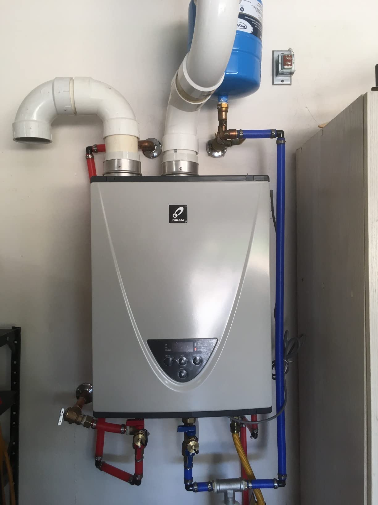 T-H3S-DV-N Condensing High Efficiency Natural Gas Indoor Tankless Water Heater, 8-Gallon Per Minute customer photo 1
