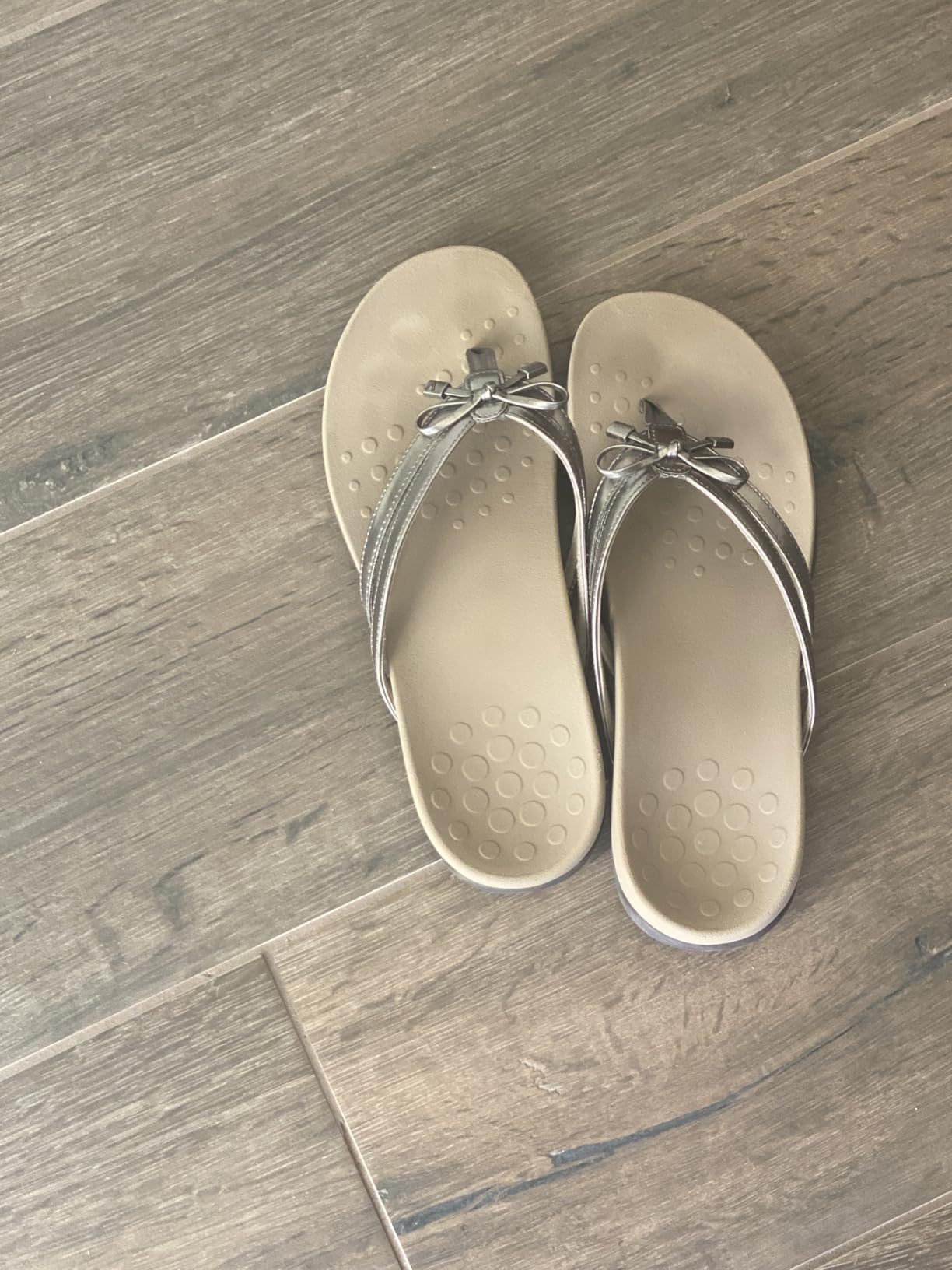 Women's Rest Bella Toe Post Sandal- Supportive Ladies Orthotic Sandals that include Three Zone Comfort with Arch Support- Flip Flop for Ladies, Medium and Wide Width Size 5-12 customer photo 1