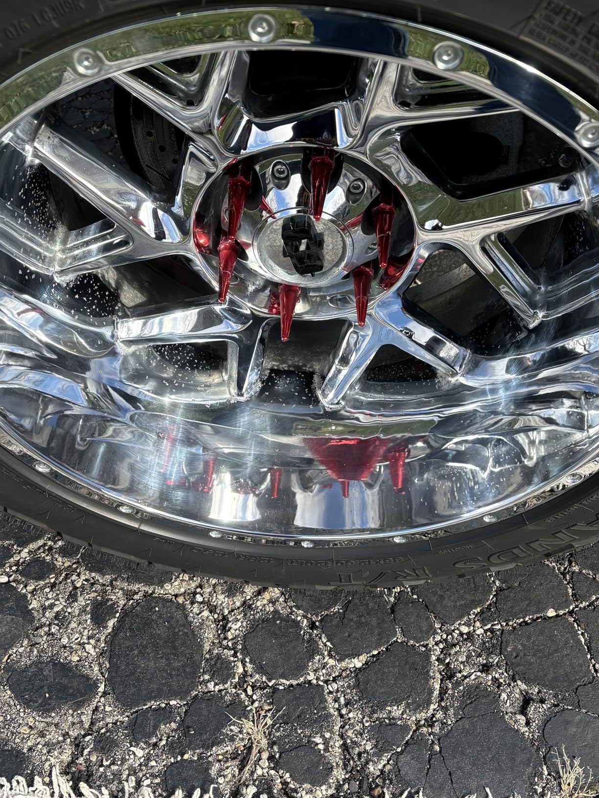 Chemical Guys Heavy Metal Polish Restorer and Protectant - Cleans, Restores & Protects, Aluminum, Stainless Steel, Chrome Polish & More, Safe for Cars, Trucks, Motorcycles, RVs, and Boats - 16 oz customer photo 2