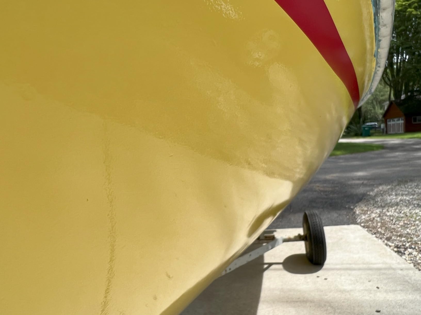 TotalBoat Wet Edge Topside Marine Paint Premium Polyurethane Coating for Boats, RVs, Exterior Trim, Fiberglass, Metal, and Wood (White, Quart) customer photo 1