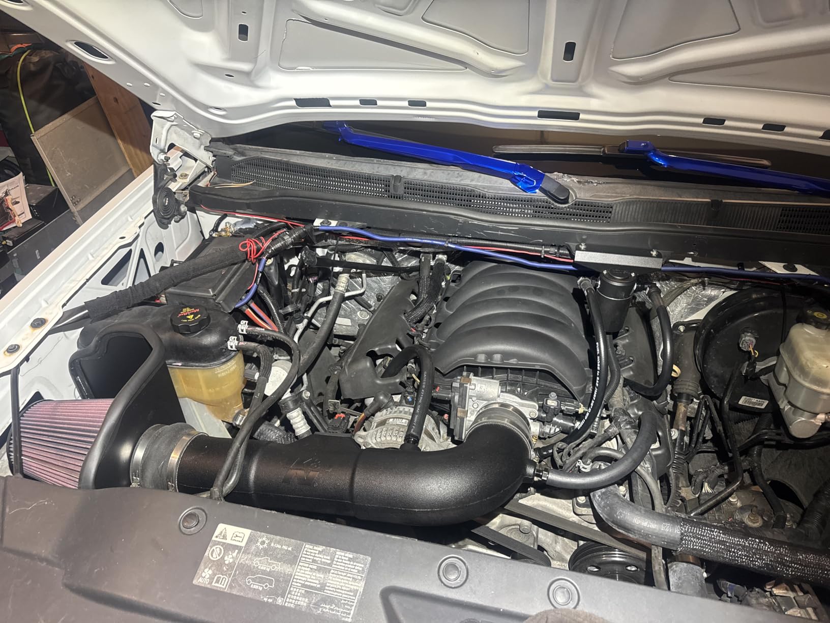 K&N Cold Air Intake System: High-Flow Air Filter, Increase Performance & Towing: Compatible with 2014-2020 Chevy/GMC/Cadillac Silverado 1500, Suburban, Tahoe, Sierra 1500, Yukon, Escalade, 77-3082KP customer photo 2